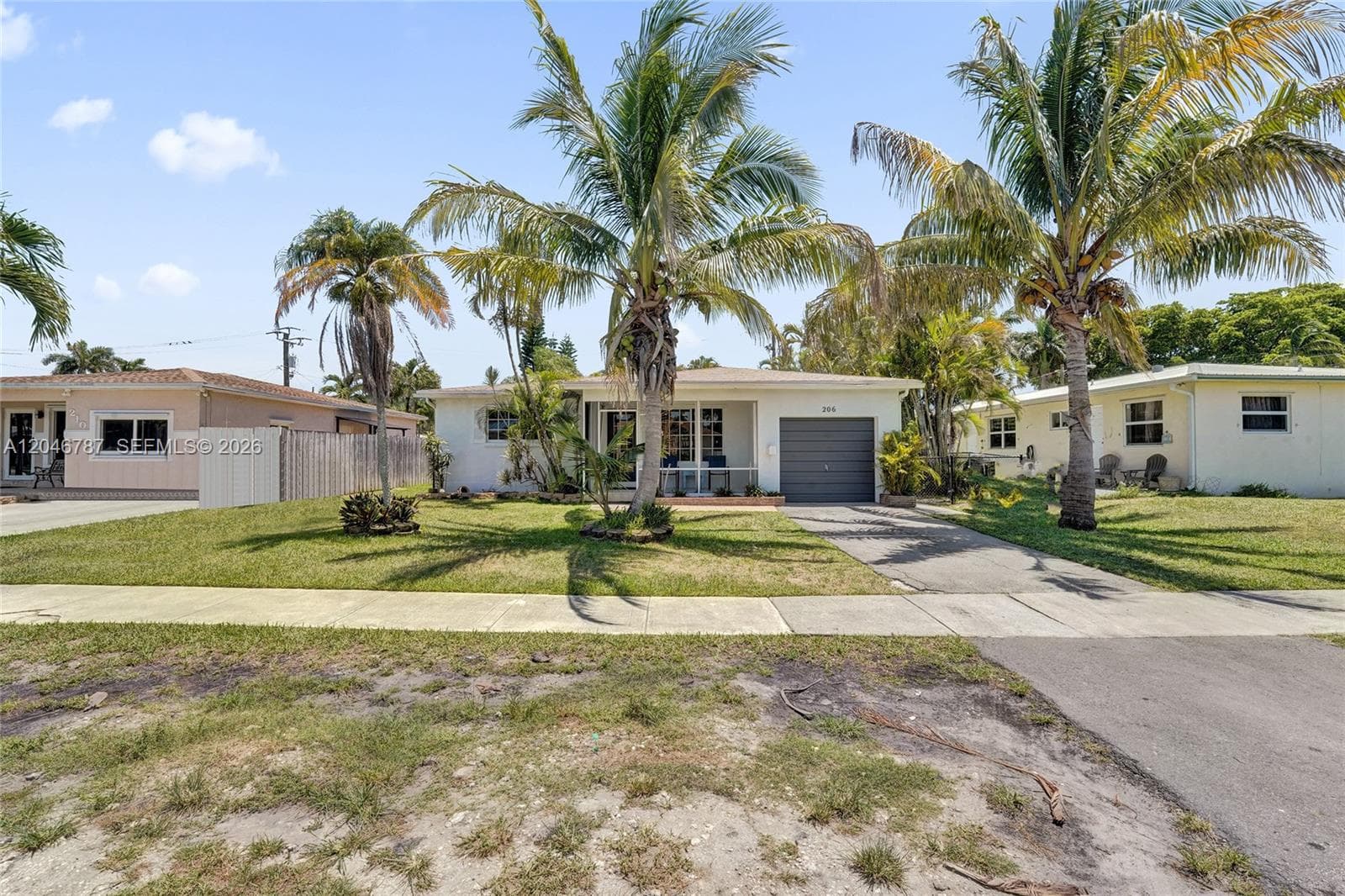 206 SE 3rd St, Dania Beach FL 33004