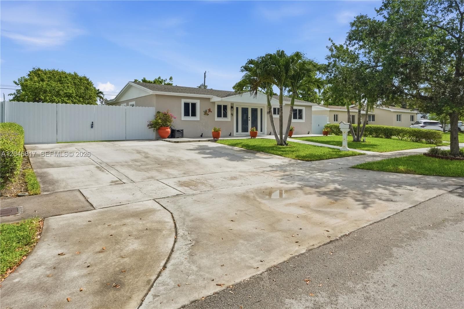 10451 SW 201st Ter, Cutler Bay FL 33189 photo 3