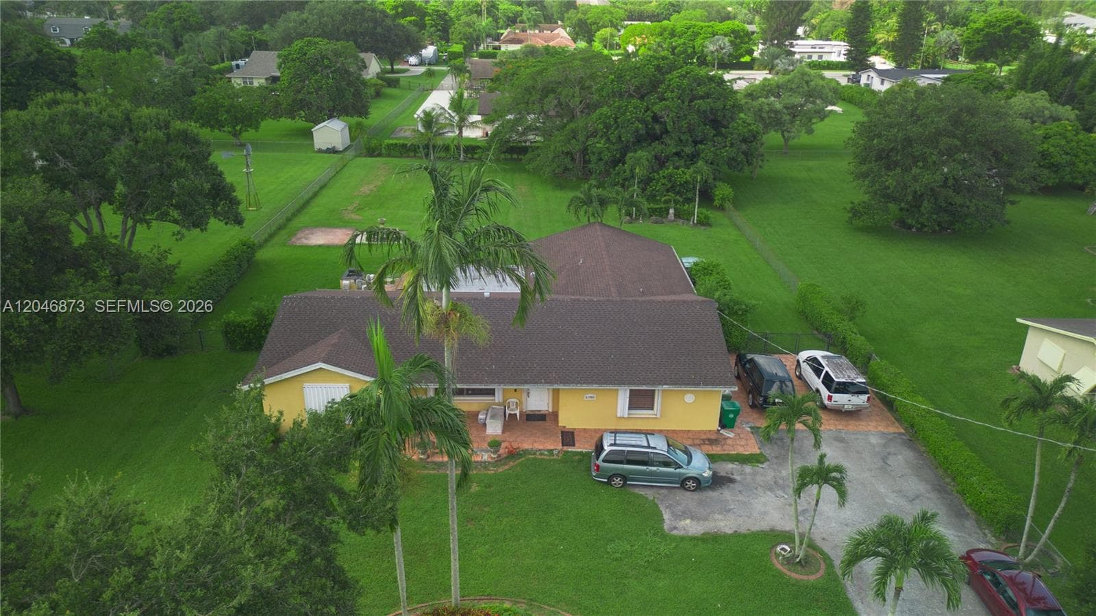 13450 SW 26th St, Davie FL 33325 photo 2