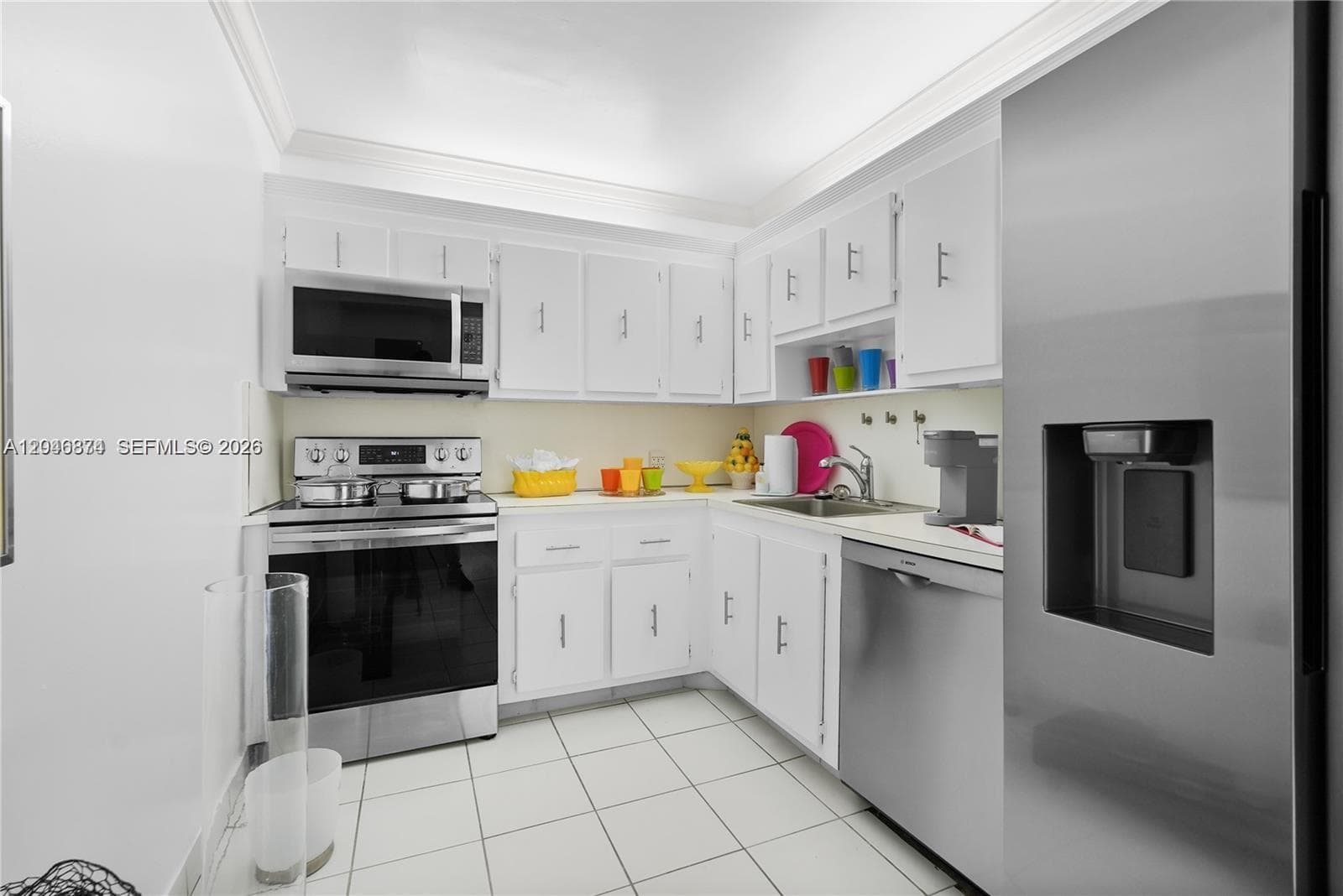 20301 W Country Club Dr # 1226, Aventura FL 33180 photo 5