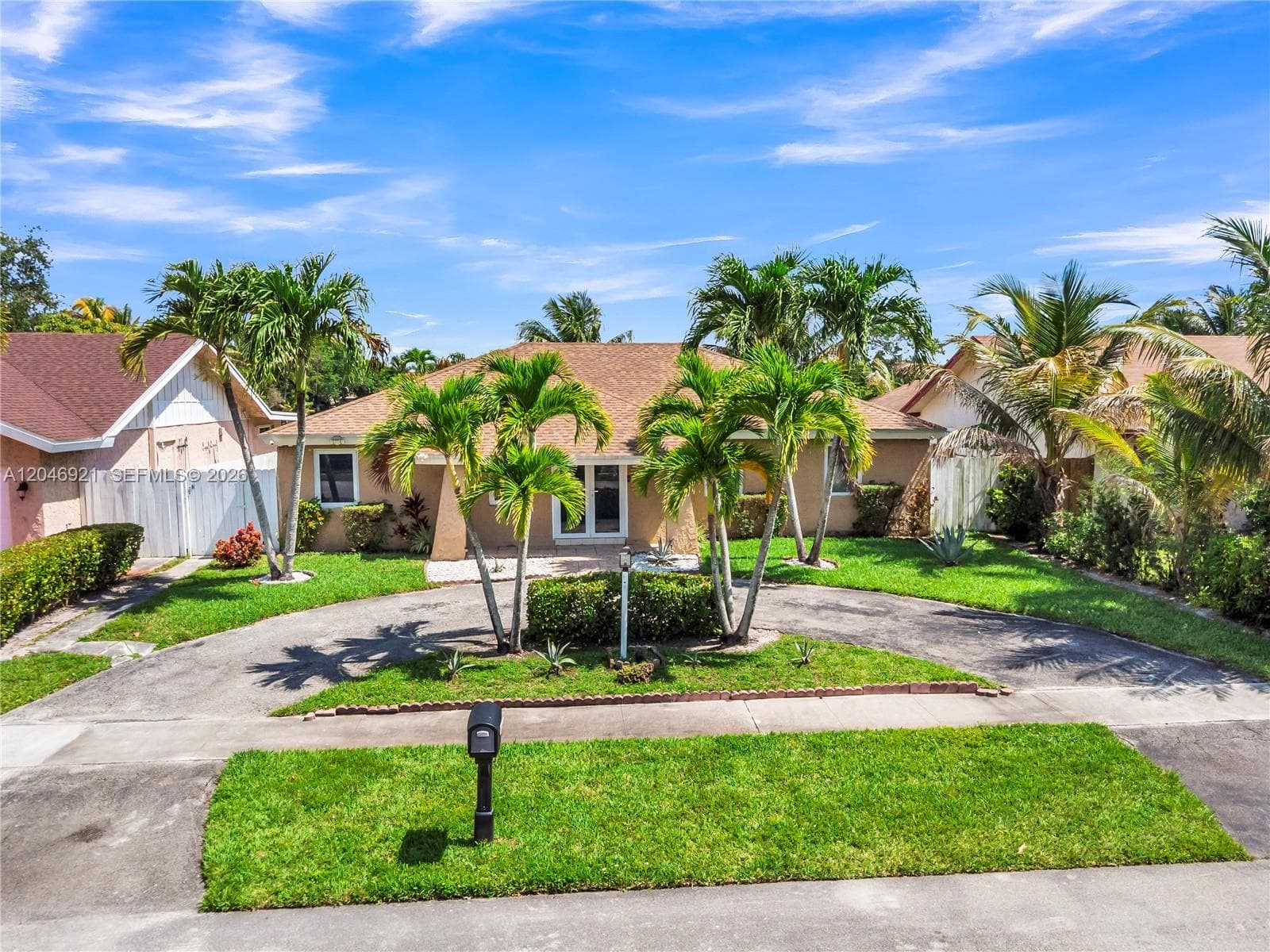 7421 SW 14th Ct, North Lauderdale FL 33068 photo 2