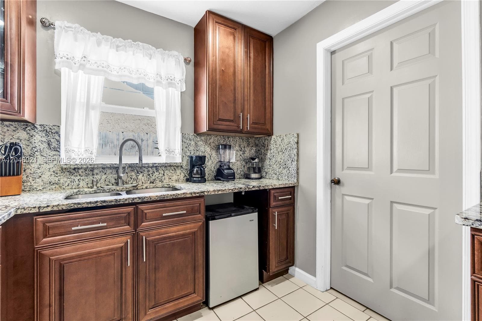 7421 SW 14th Ct, North Lauderdale FL 33068 photo 5