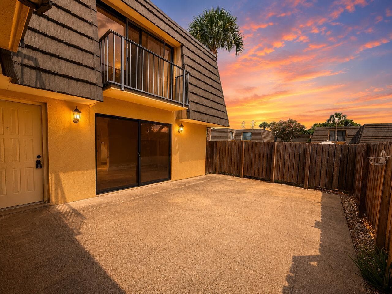 1603 16th Way, West Palm Beach FL 33407 photo 2