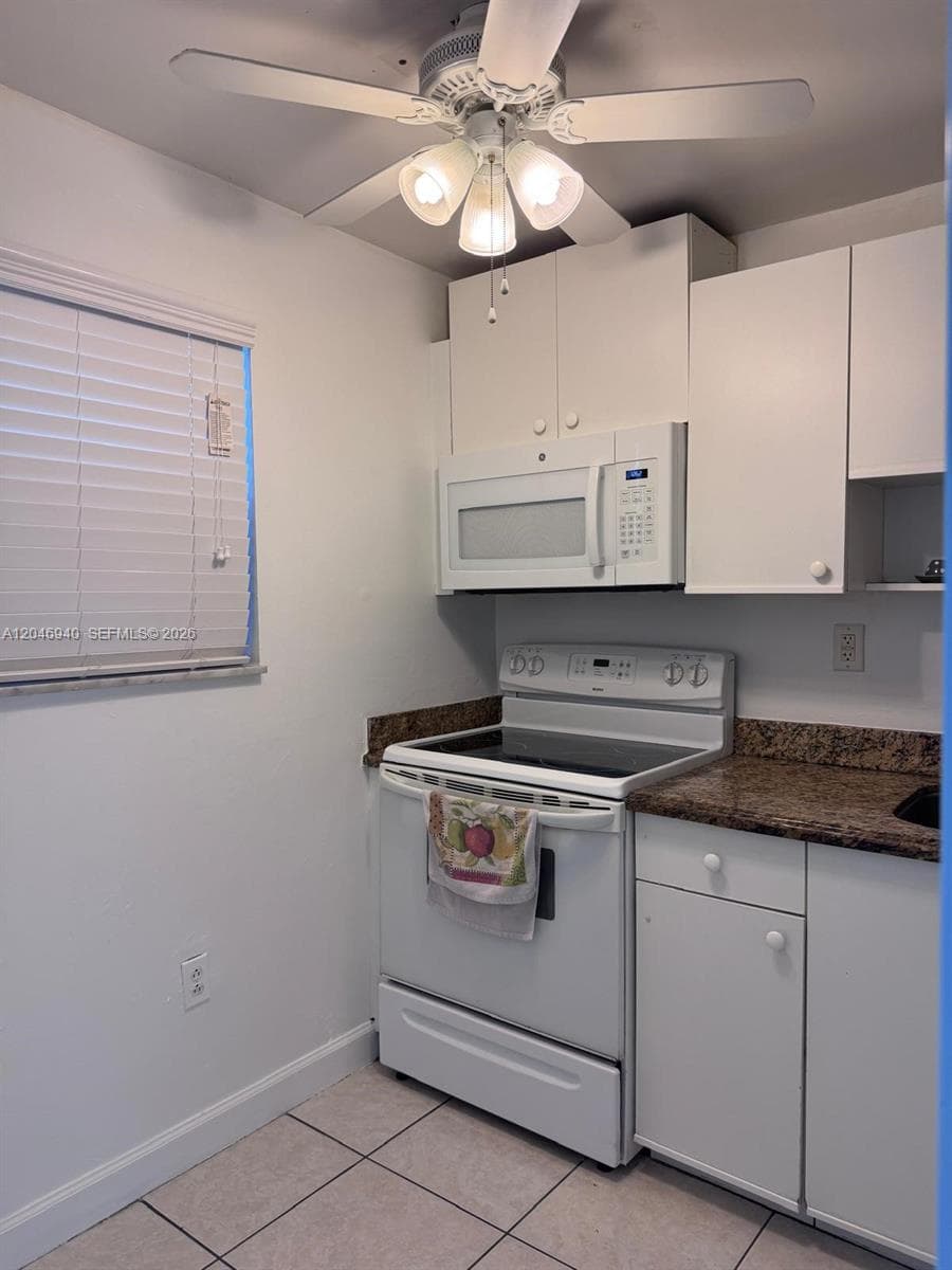 1725 W 60th St # F222, Hialeah FL 33012 photo 3