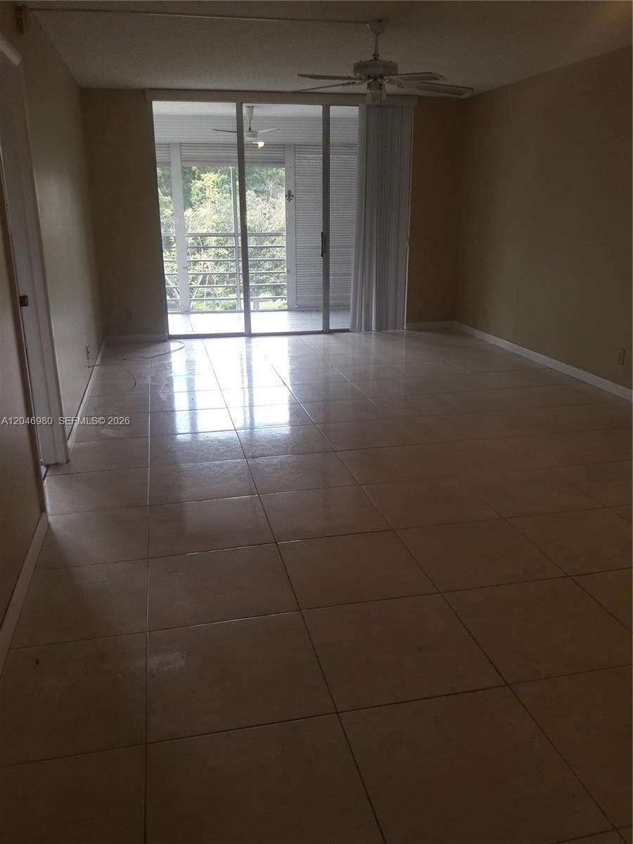 3099 NW 48th Ave # 362, Lauderdale Lakes FL 33313 photo 2