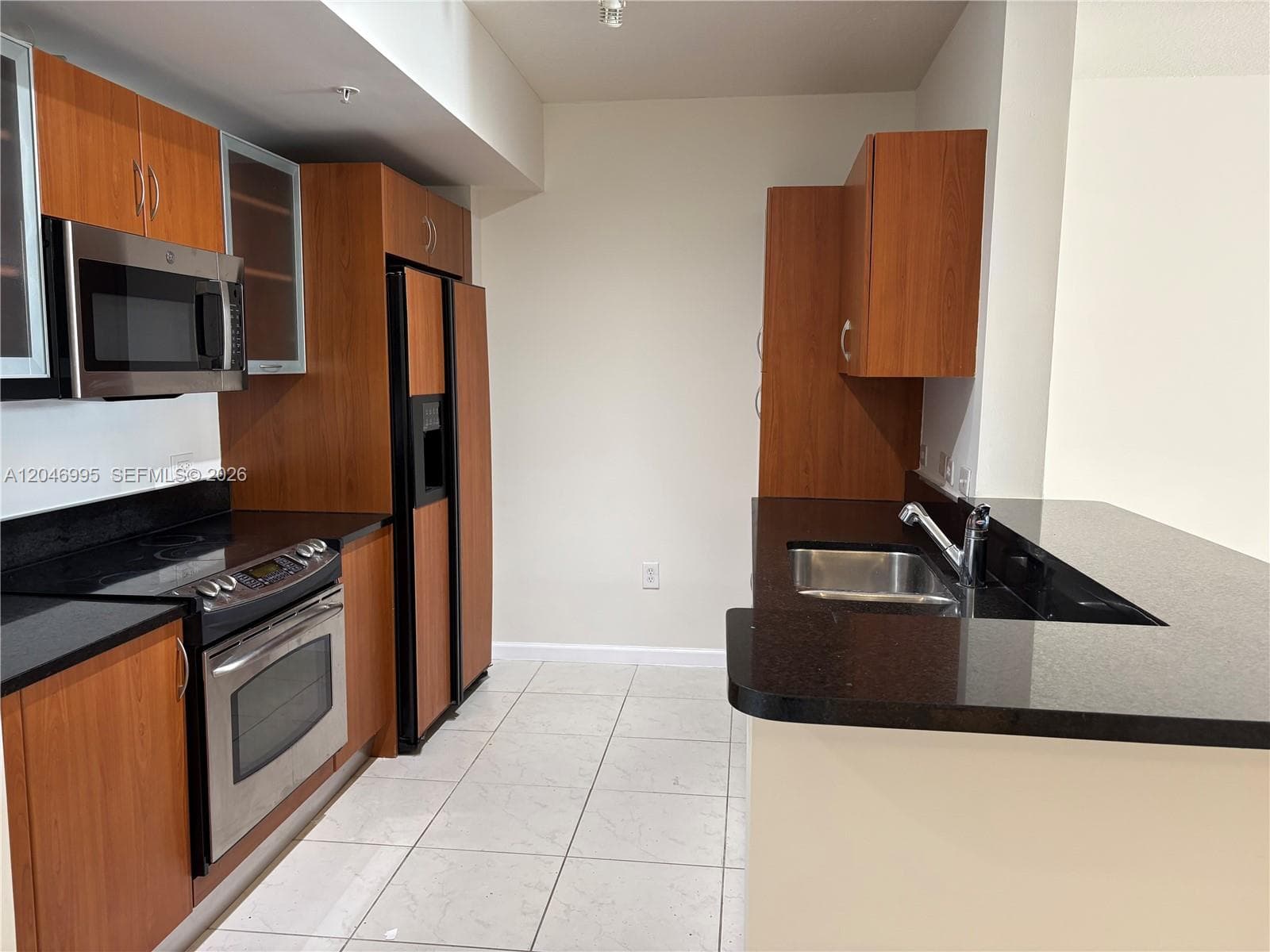 2775 NE 187 St # 628, Aventura FL 33180 photo 4