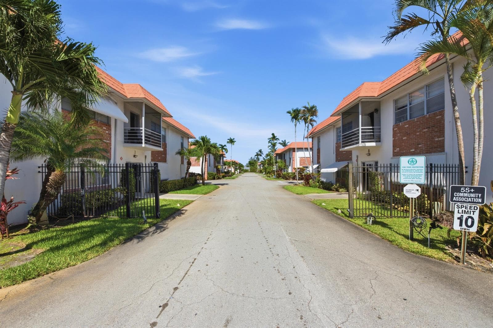3550 NW 8th Avenue # 812, Pompano Beach FL 33064 photo 2