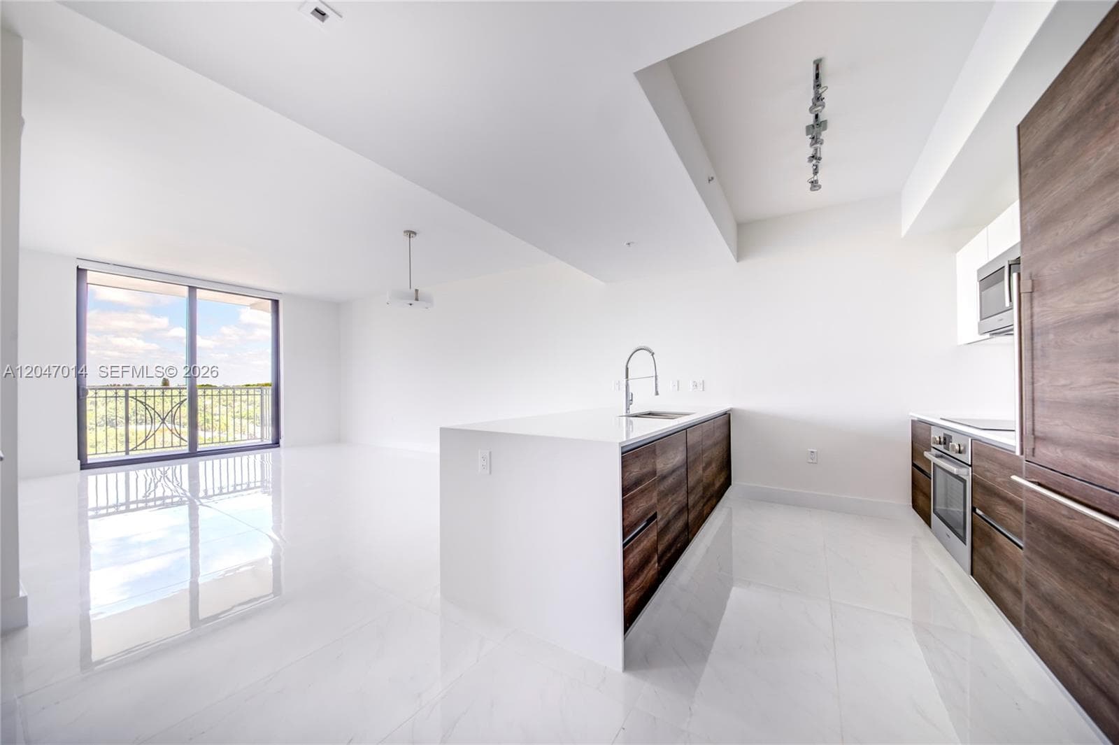 301 Altara Ave # 733, Coral Gables FL 33146 photo 4