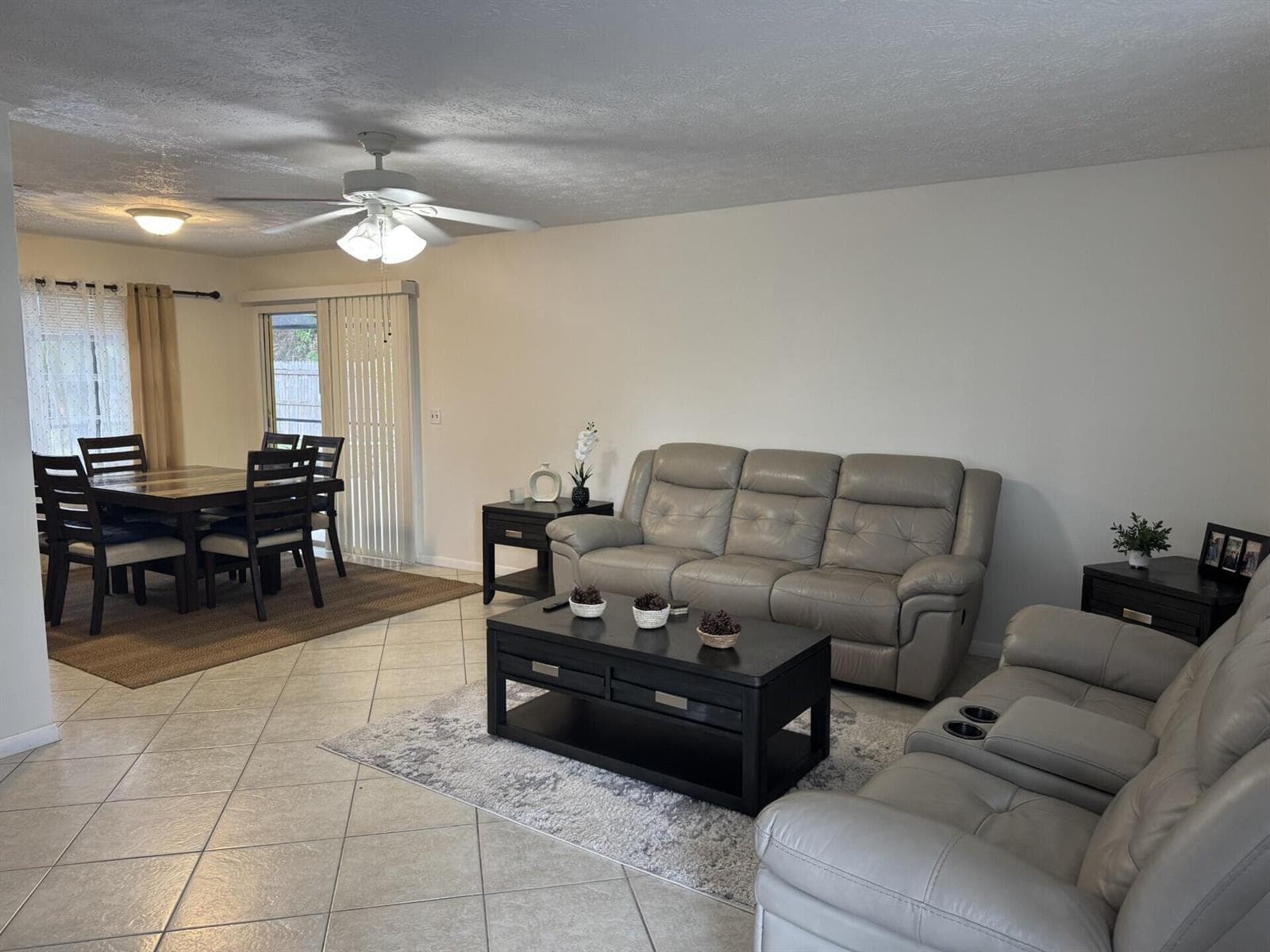 882 SE Walters Terrace, Port St. Lucie FL 34983 photo 3