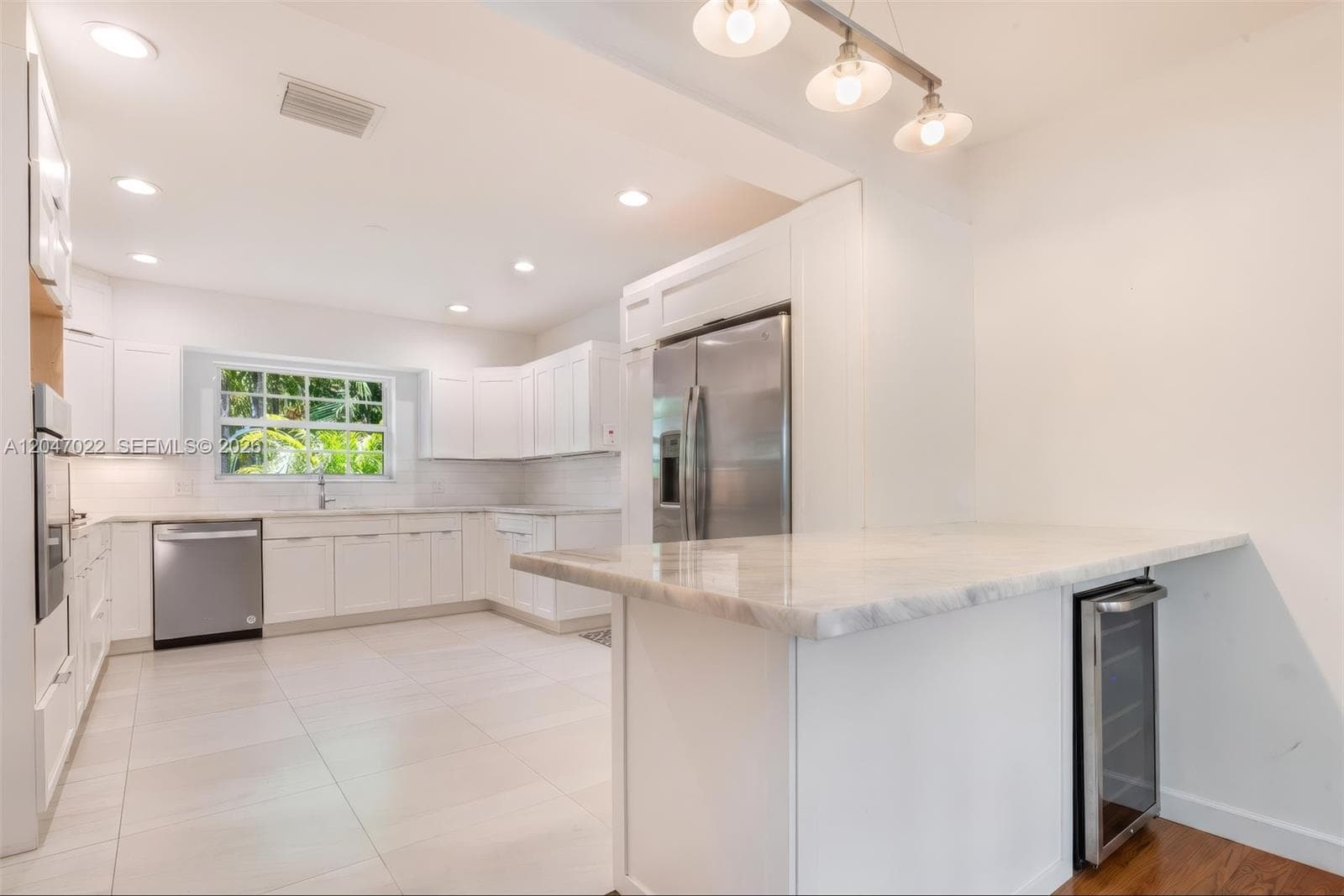 4444 Ingraham Hwy, Coral Gables FL 33133 photo 2