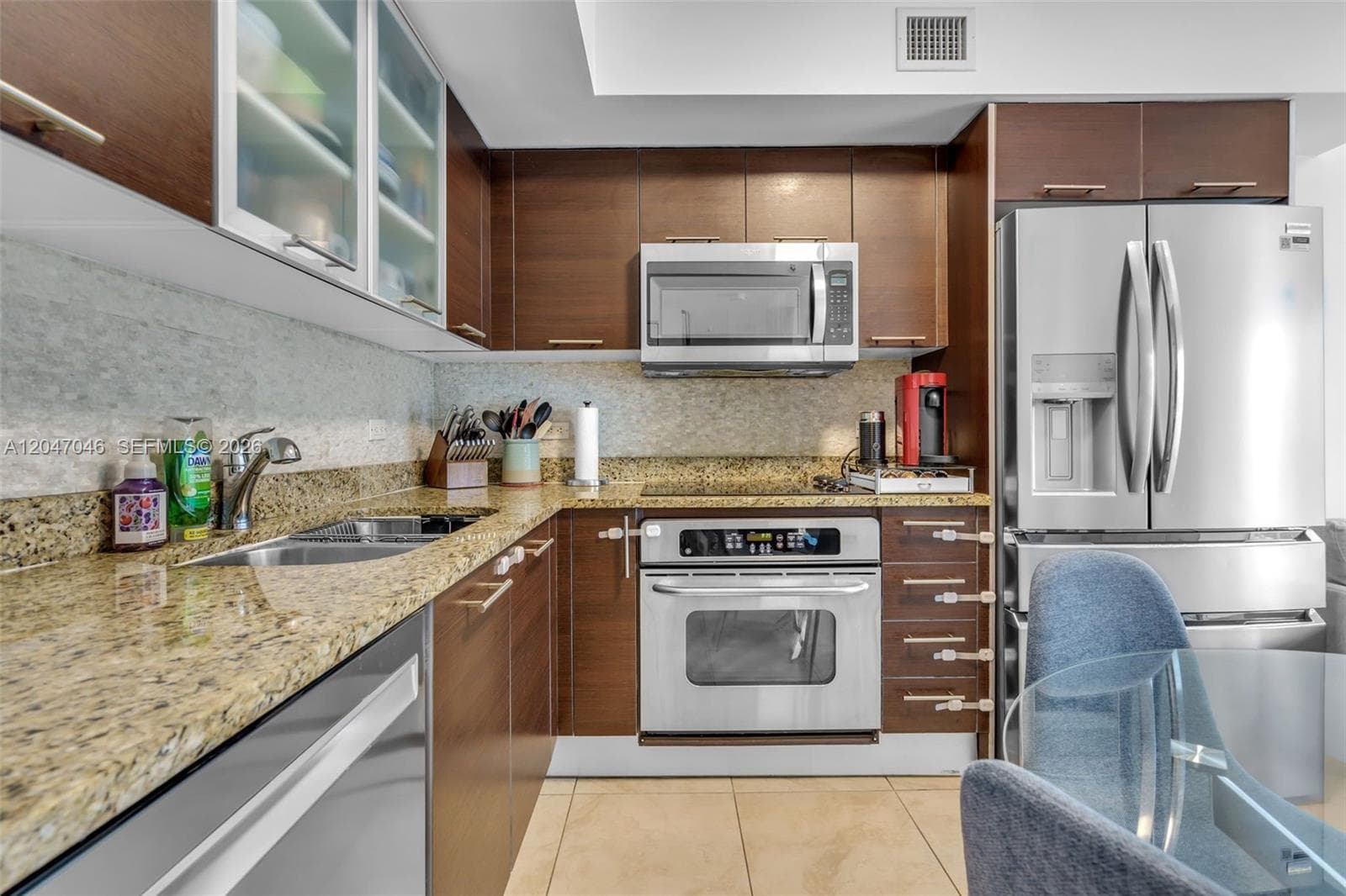 41 SE 5th St # 908, Miami FL 33131 photo 4