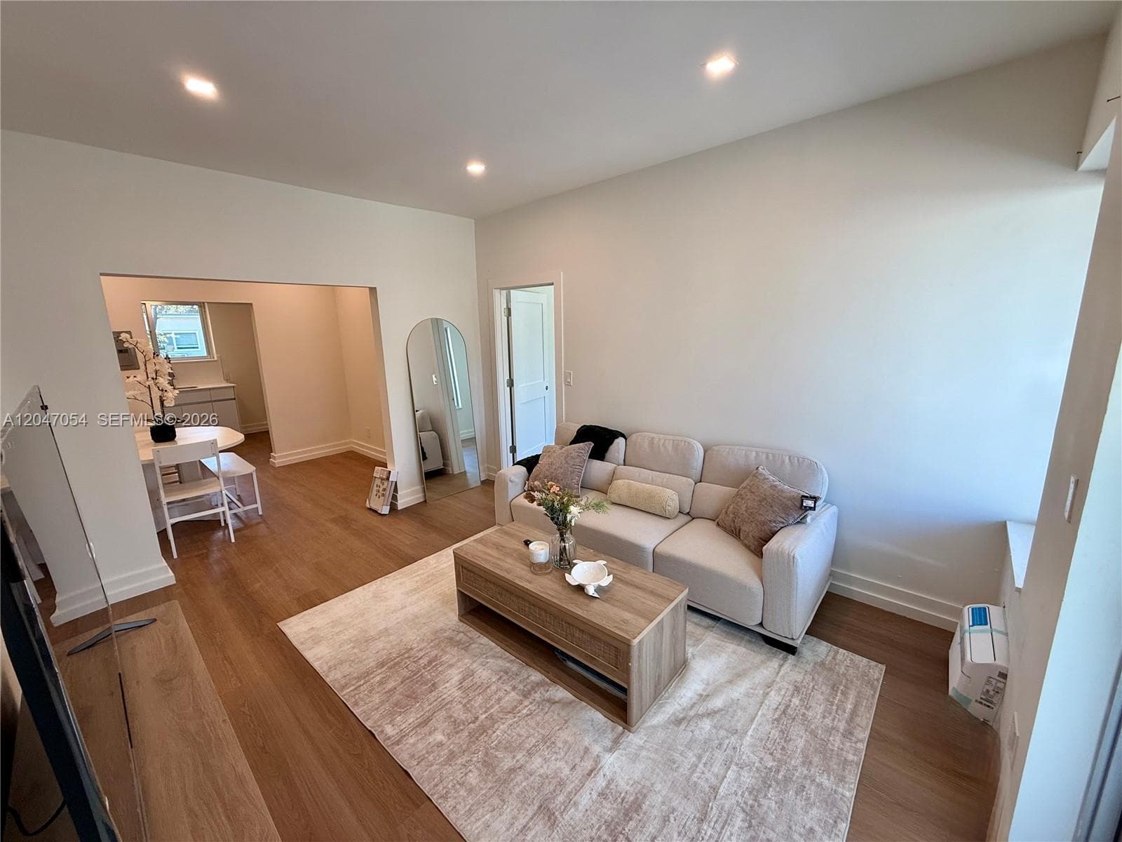 1535 West Ave # 4, Miami Beach FL 33139 photo 2