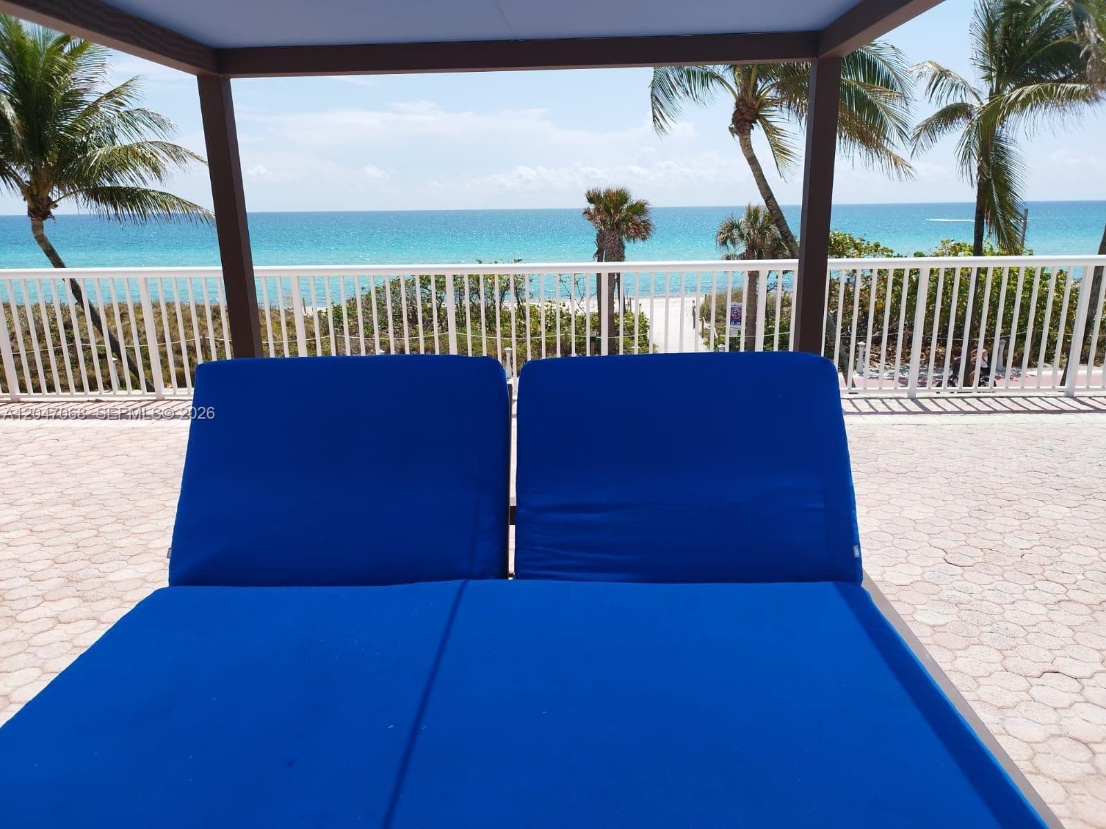 5401 Collins Ave # 1110, Miami Beach, FL 33140 photo 3