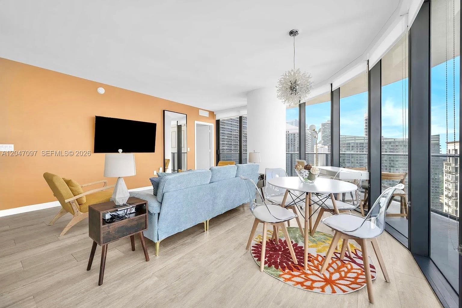 55 SW 9th St # 3306, Miami FL 33130 photo 4