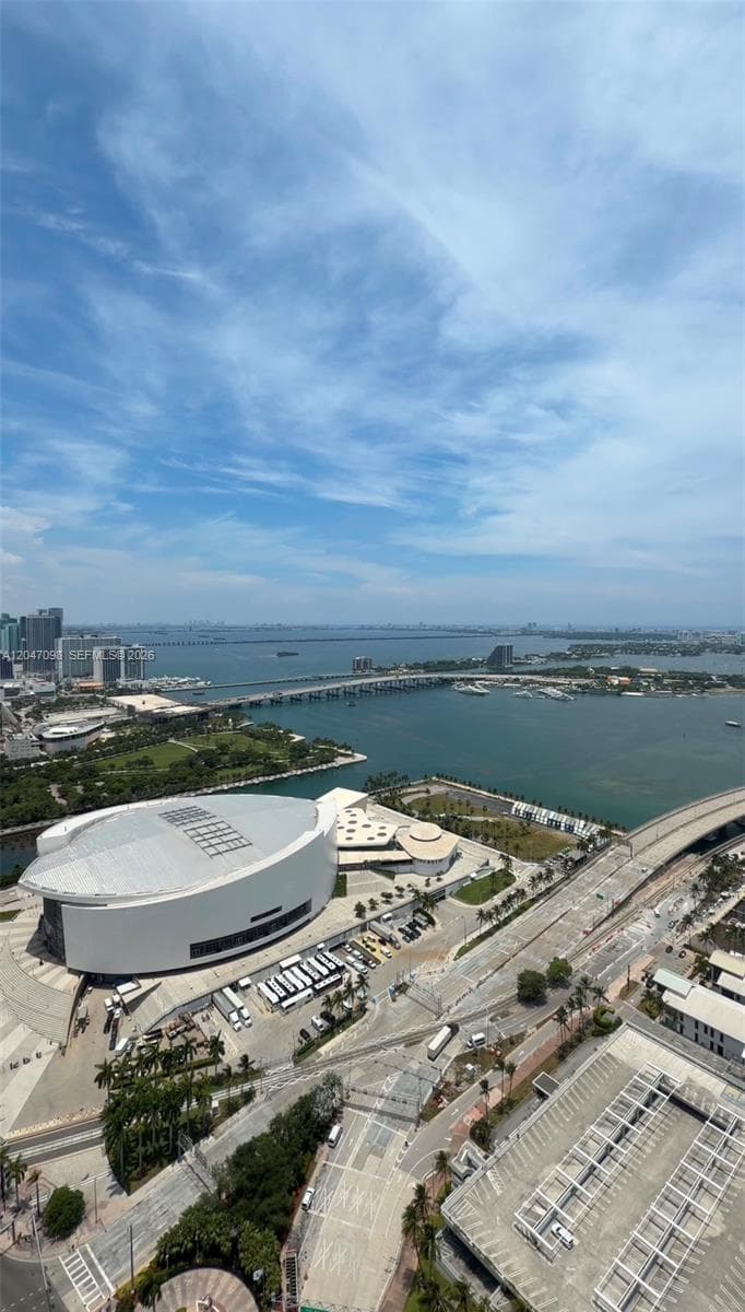 398 NE 5th St # 4210, Miami FL 33132