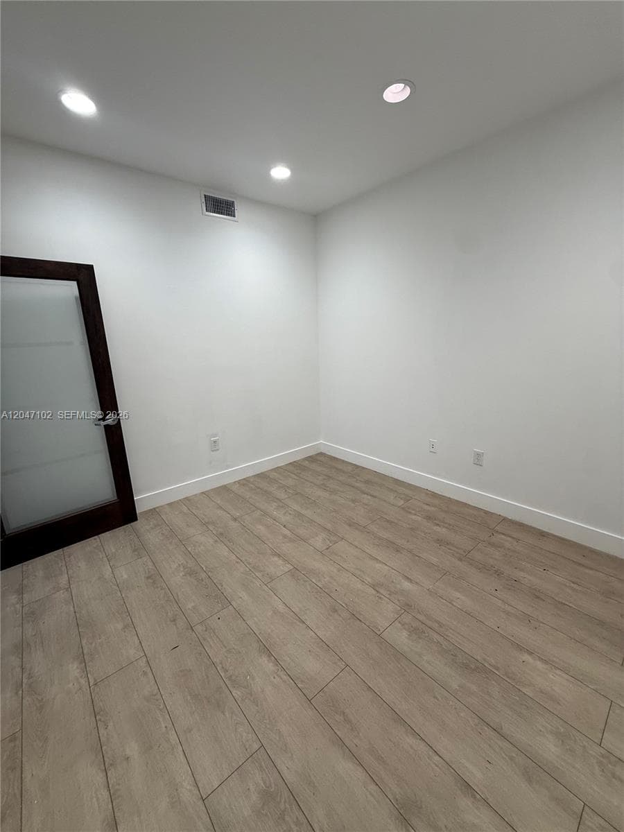 1125 NE 125th St # 202, North Miami FL 33161