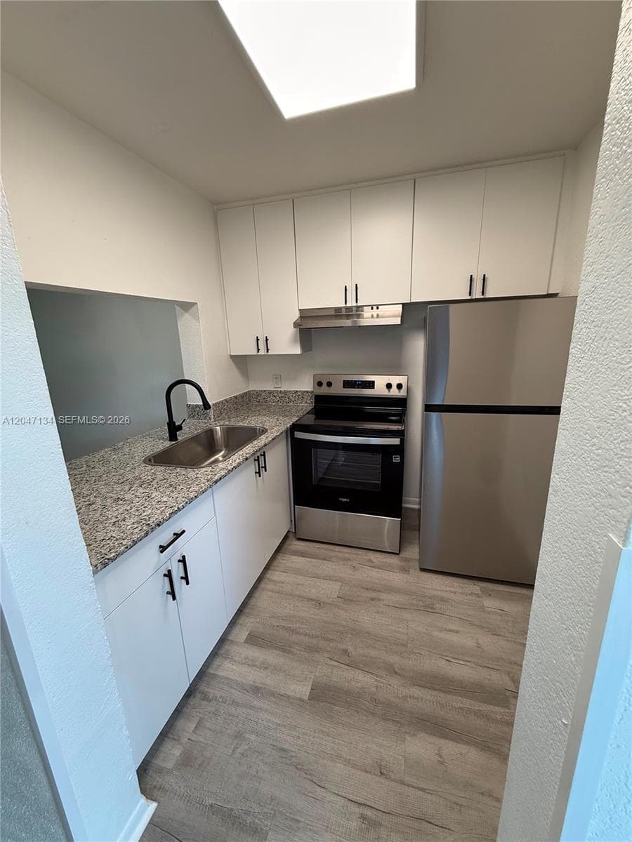 1205 NW 103rd Ln # 312, Miami, FL 33147