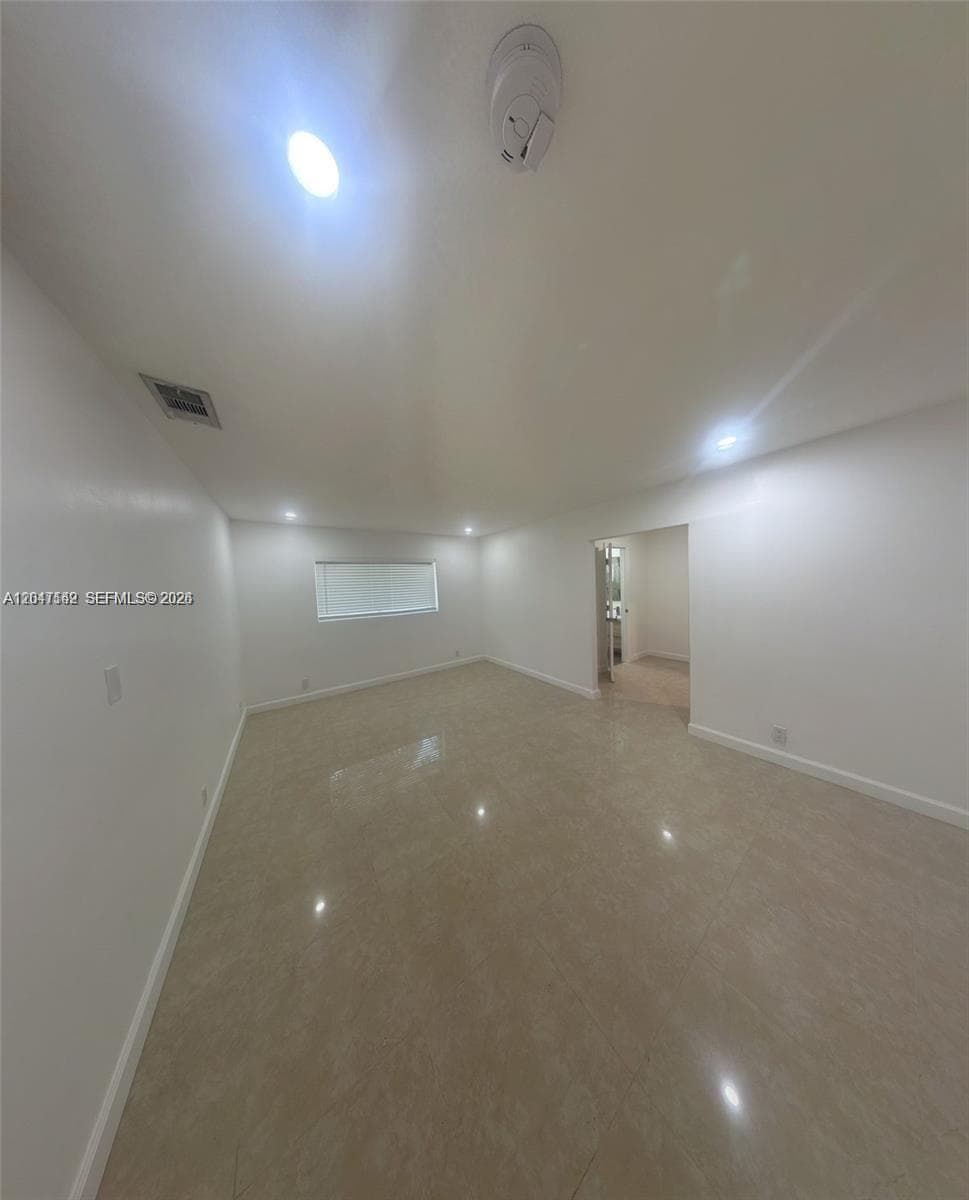 2701 NW 105th Ter, Coral Springs FL 33065 photo 4