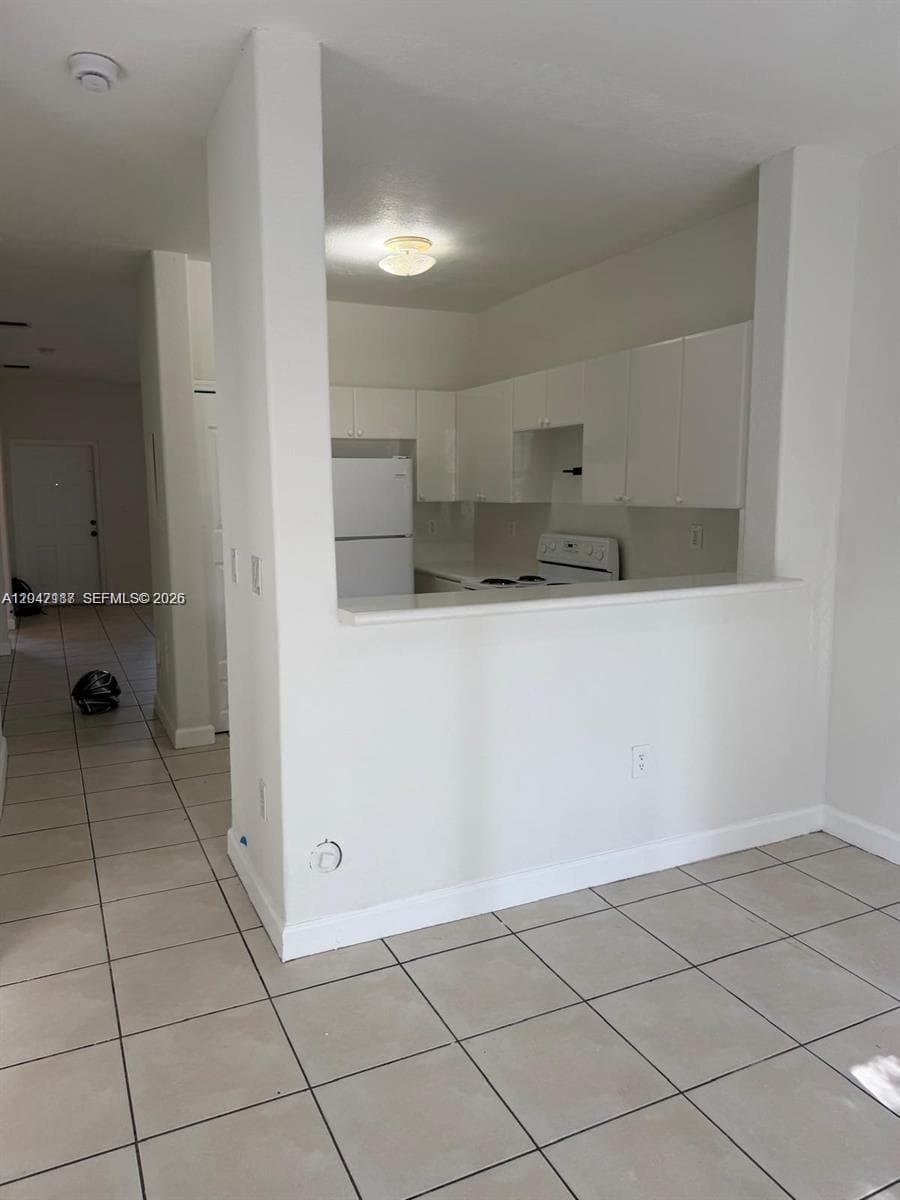 1656 SE 29th Ct # 100, Homestead, FL 33035 photo 5