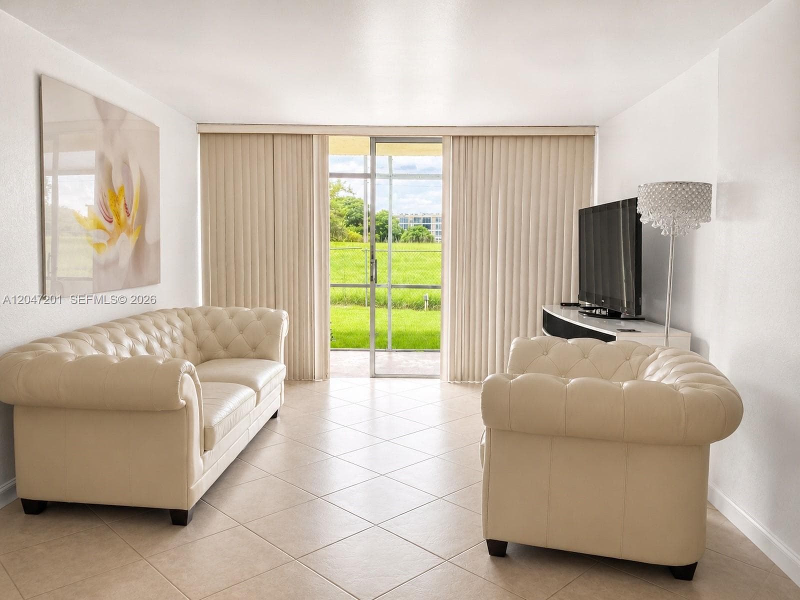 8870 Fontainebleau Blvd # 106, Miami FL 33172