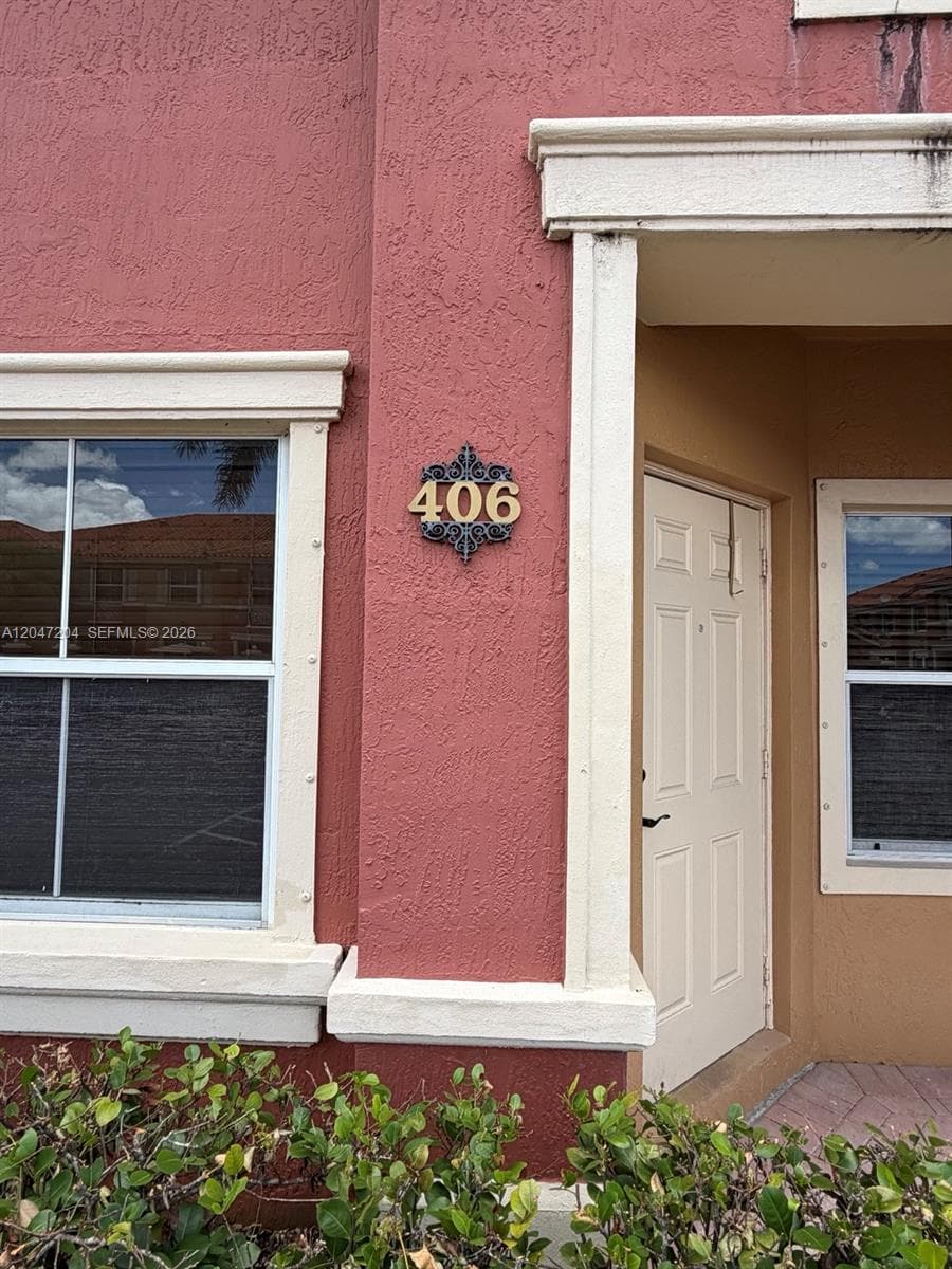 6016 NW 116th Pl # 406, Doral FL 33178 photo 2