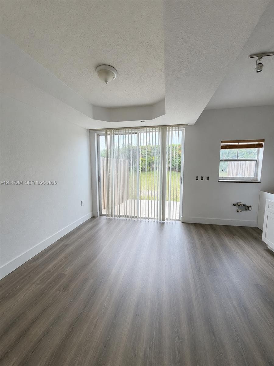 6016 NW 116th Pl # 406, Doral FL 33178 photo 4
