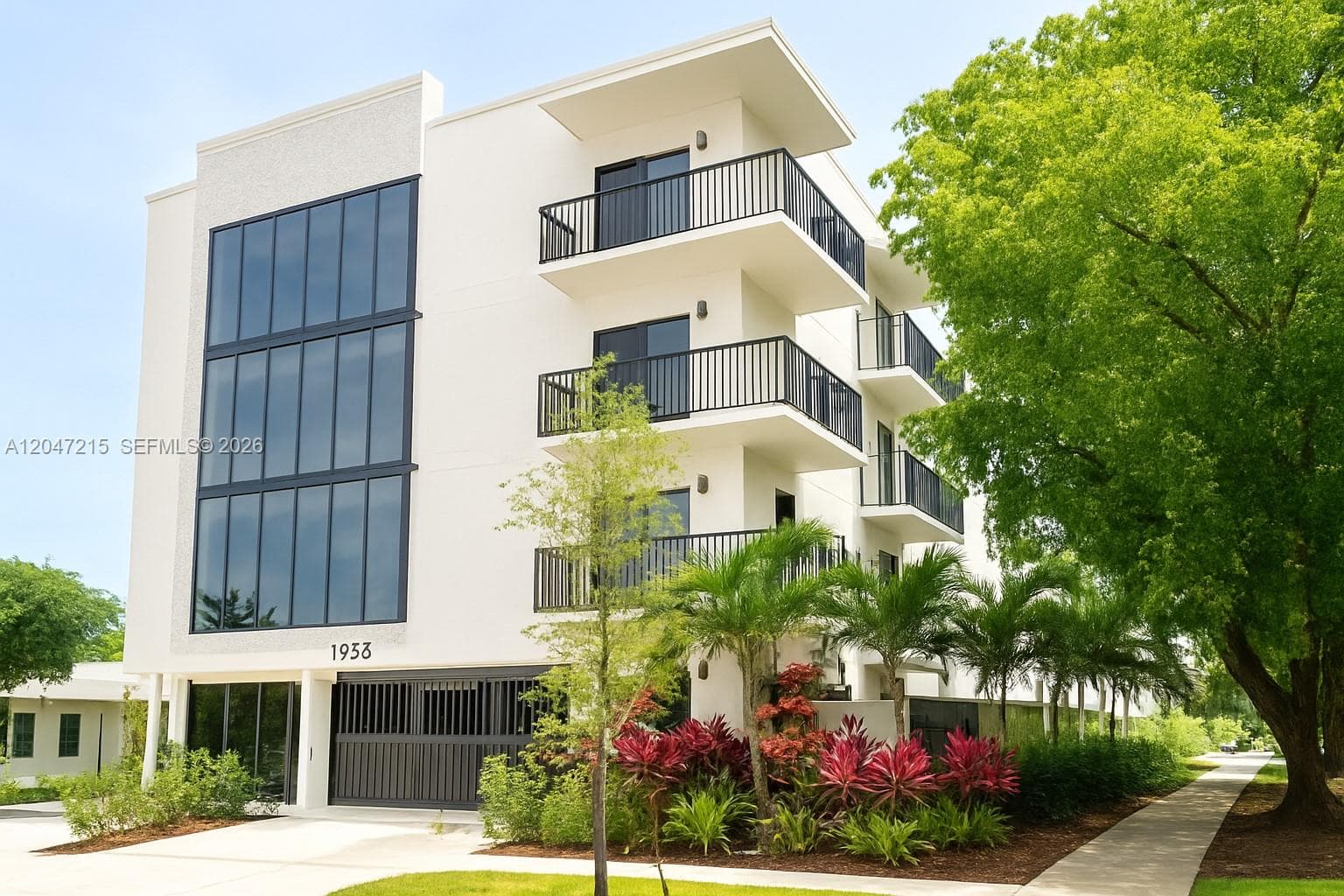 1950 Fletcher St # 305, Hollywood, FL 33020