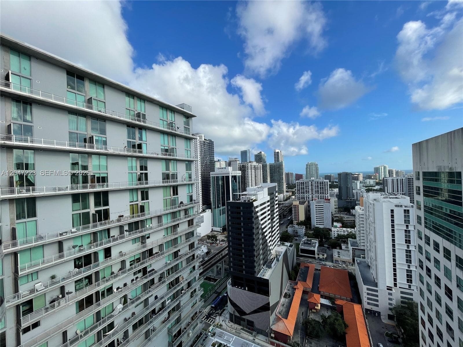690 SW 1st Ct # 3115, Miami FL 33130 photo 3