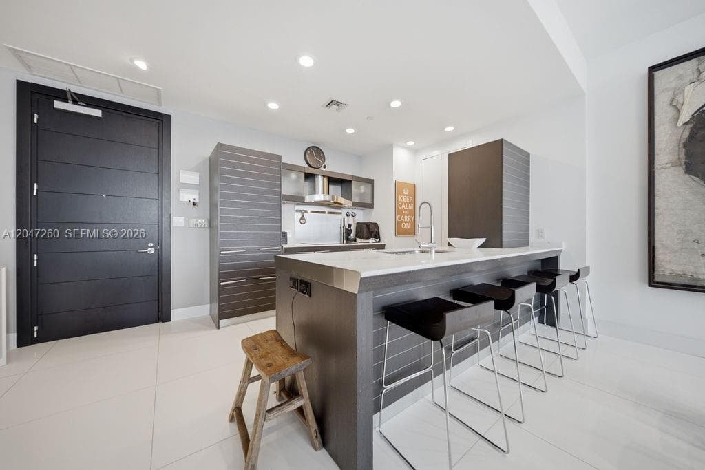 200 Biscayne Boulevard Way # 5110, Miami FL 33131 photo 4