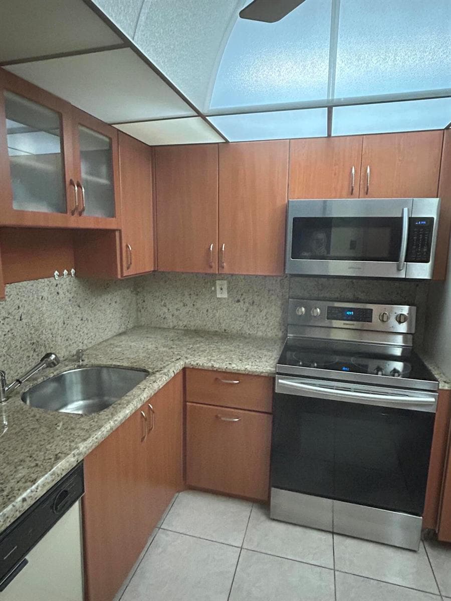 1833 S Ocean Drive # 205, Hallandale Beach FL 33009 photo 2
