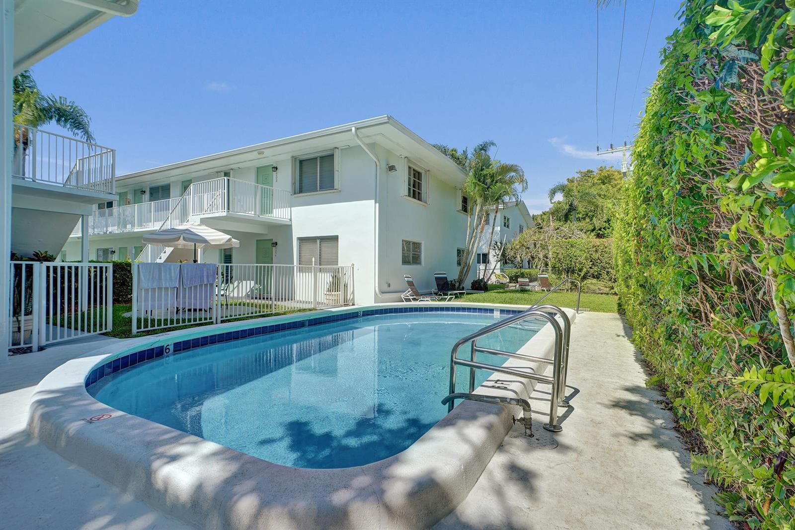 2050 NE 39th Street # 101, Fort Lauderdale FL 33308 photo 2