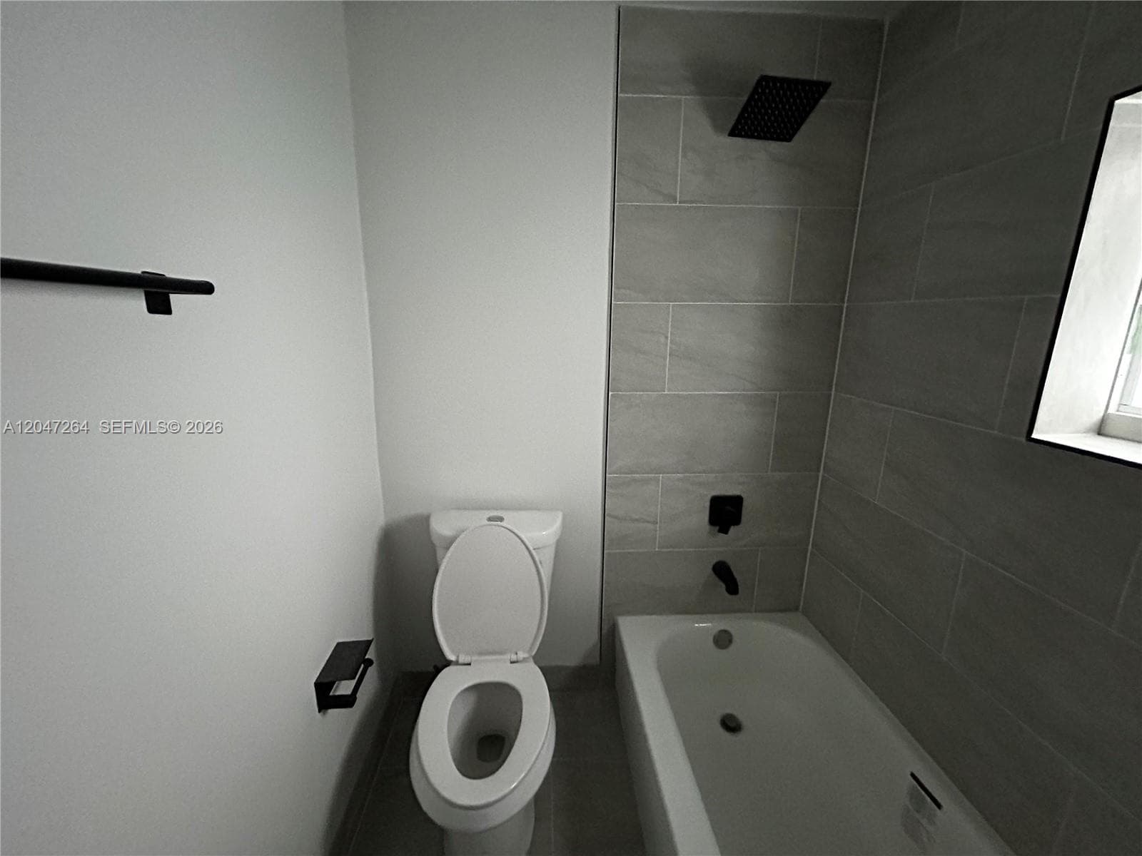 4429 SW 21st St, West Park FL 33023 photo 3