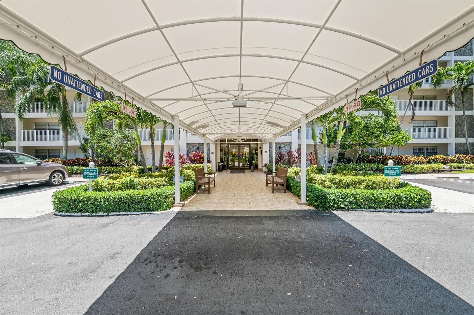 3510 Oaks Way # 406, Pompano Beach FL 33069 photo 3
