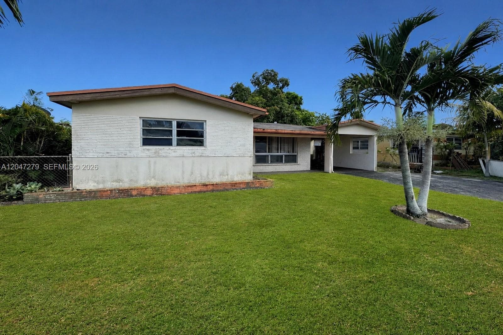 7912 Juniper St, Miramar FL 33023 photo 3
