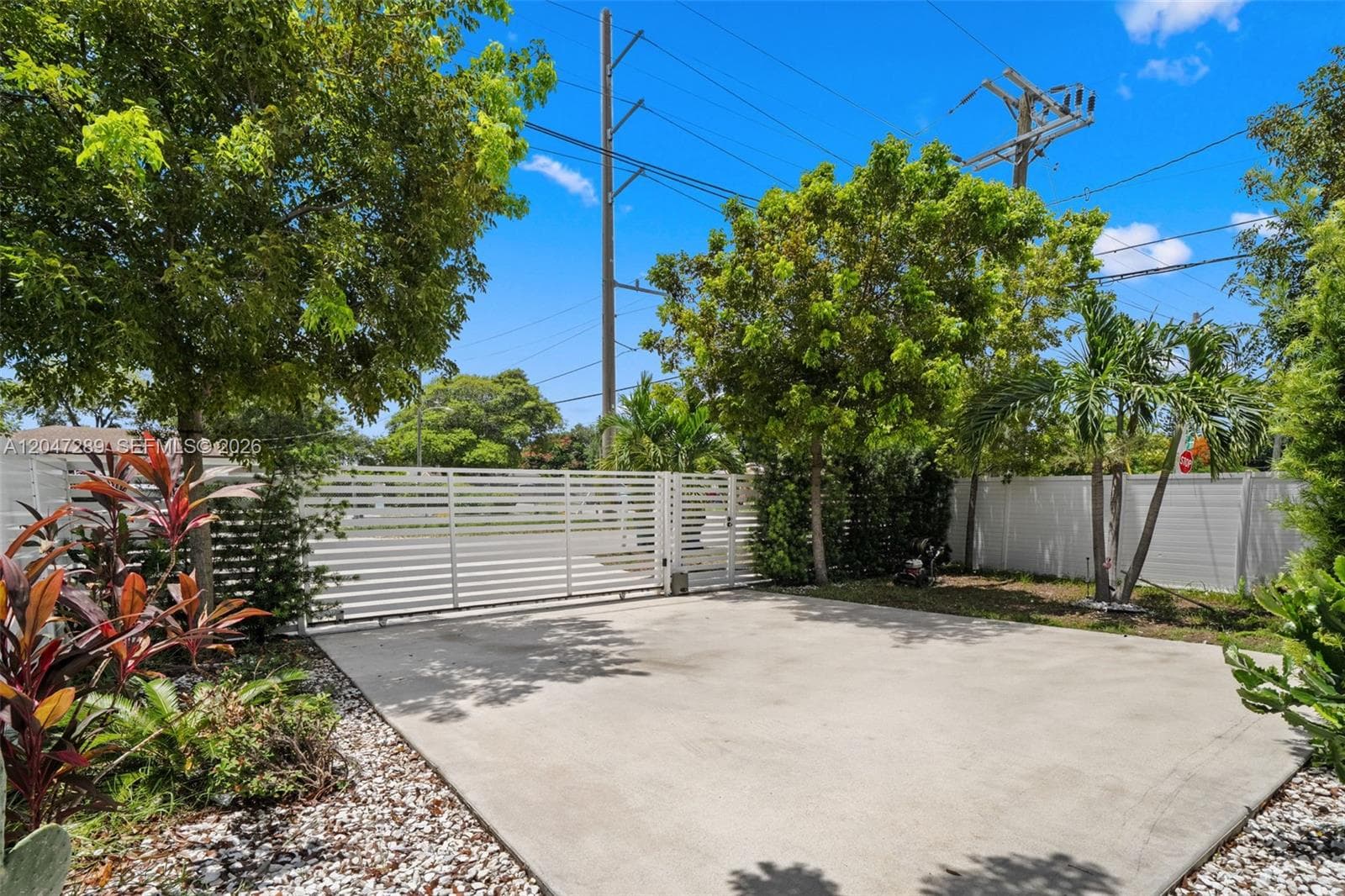 5629 NW 31st Ave, Miami FL 33142 photo 3