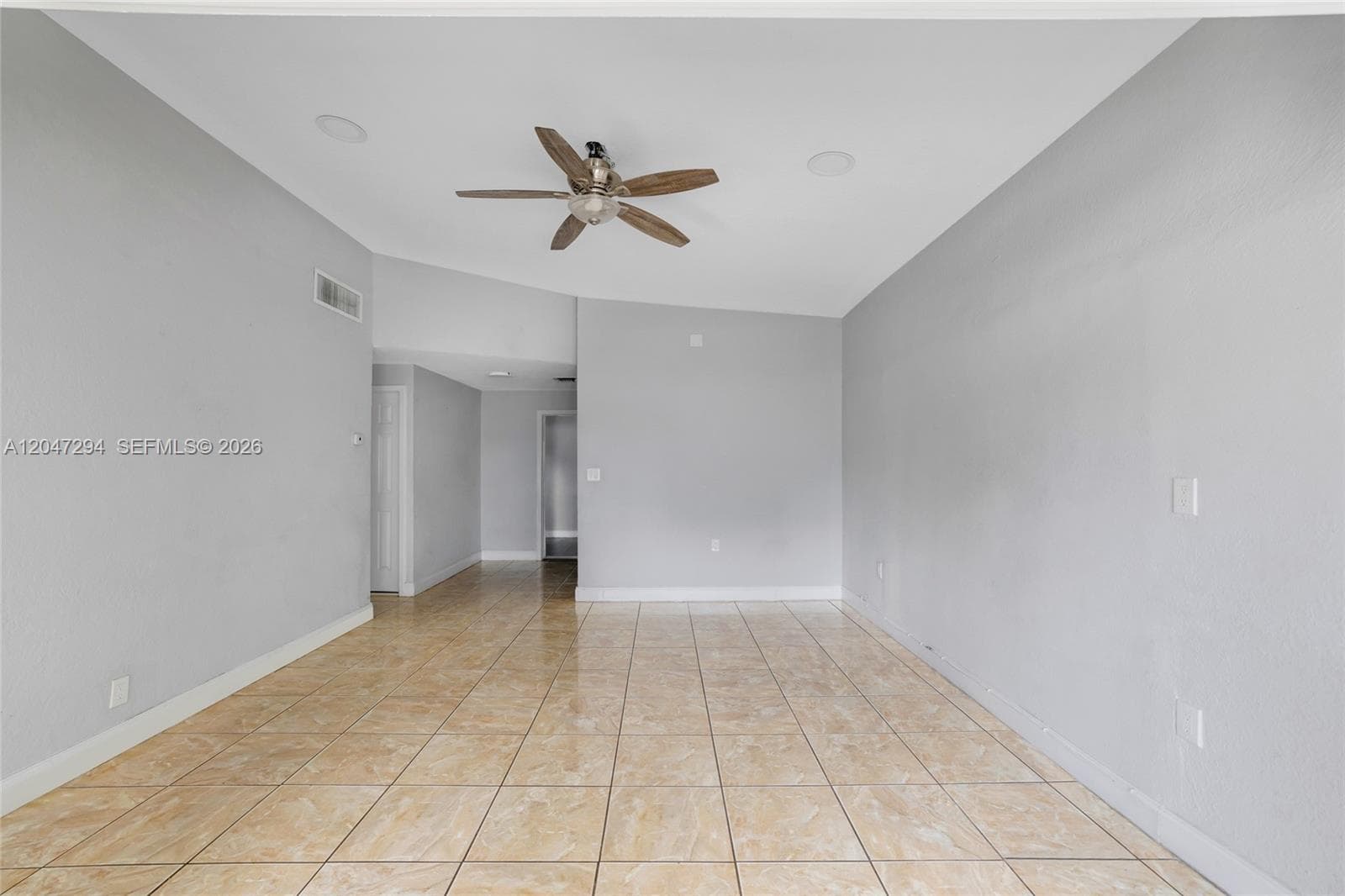 18100 NW 7th Pl, Miami Gardens FL 33169 photo 4