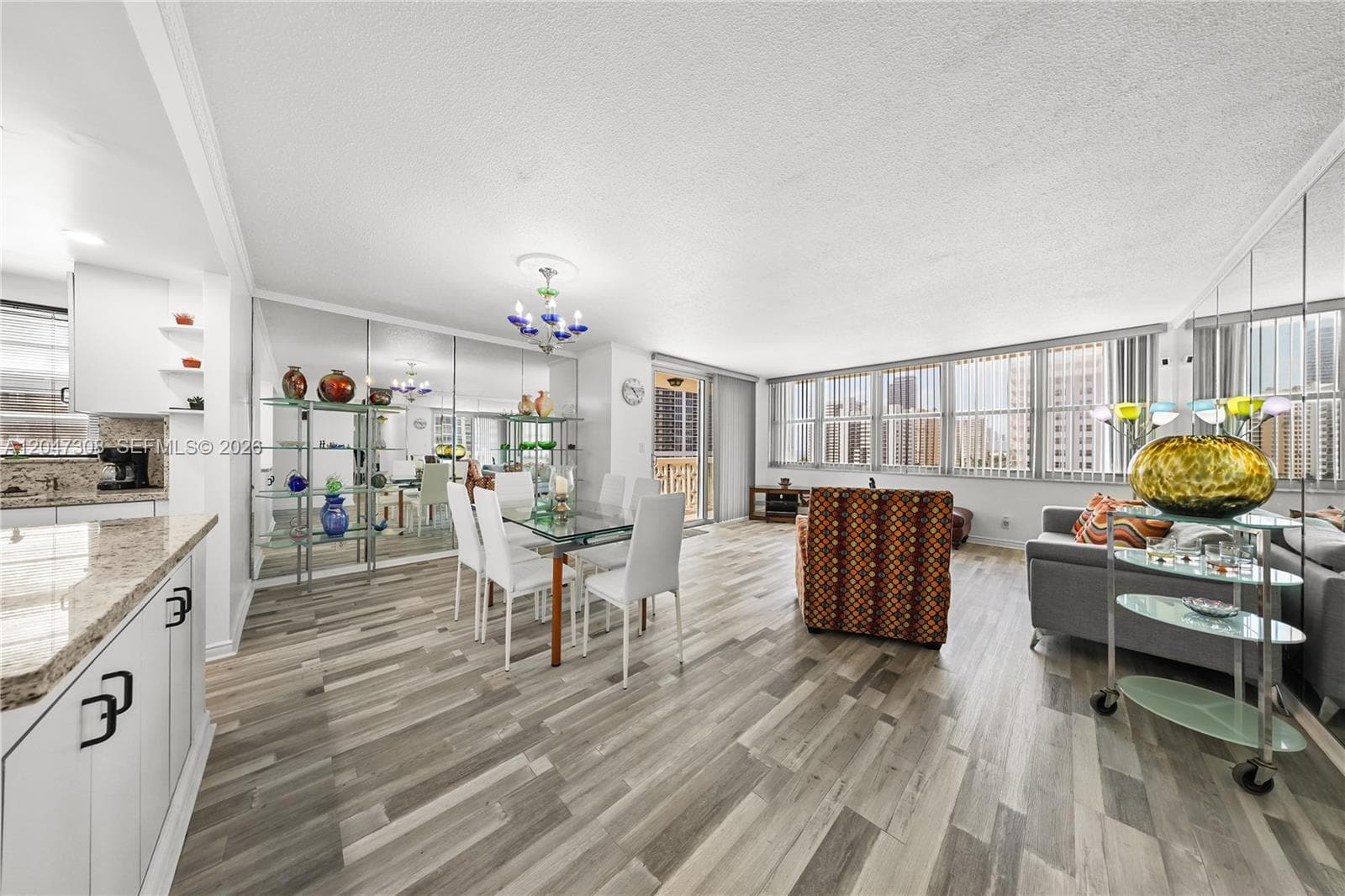 1825 S Ocean Dr # 914, Hallandale Beach FL 33009 photo 2