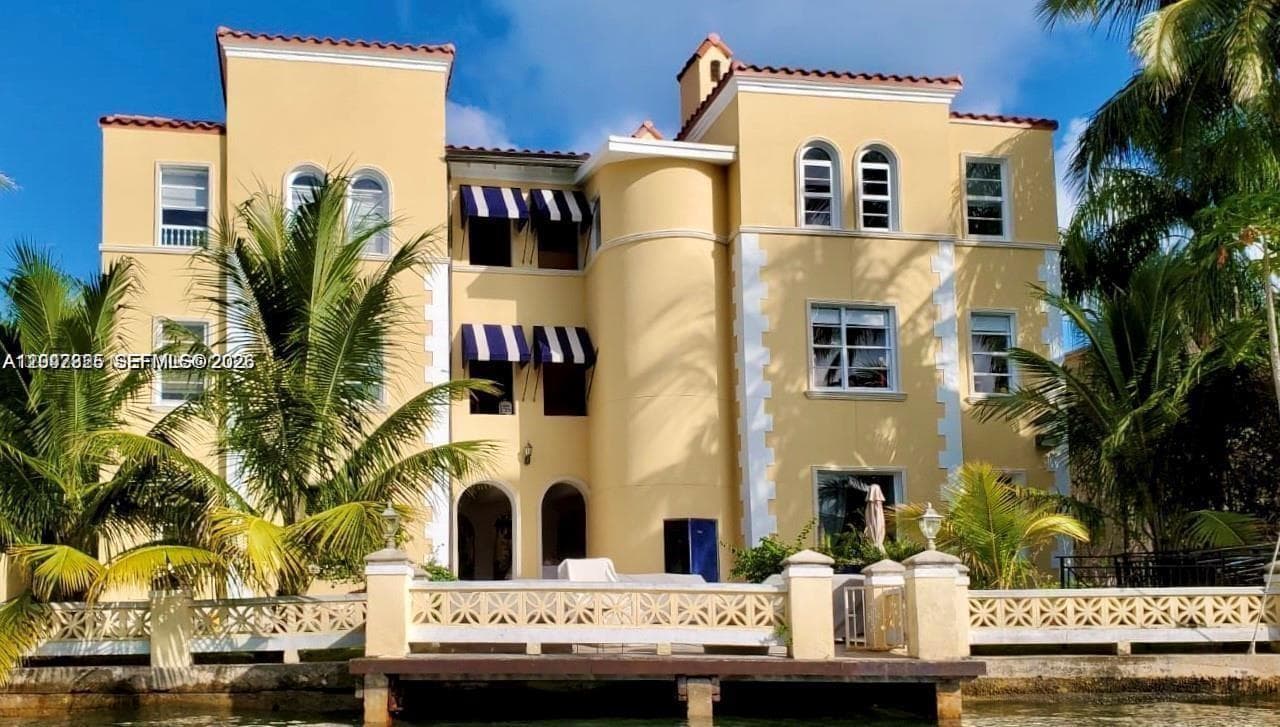 4812 Pine Tree Dr # 201, Miami Beach FL 33140 photo 4