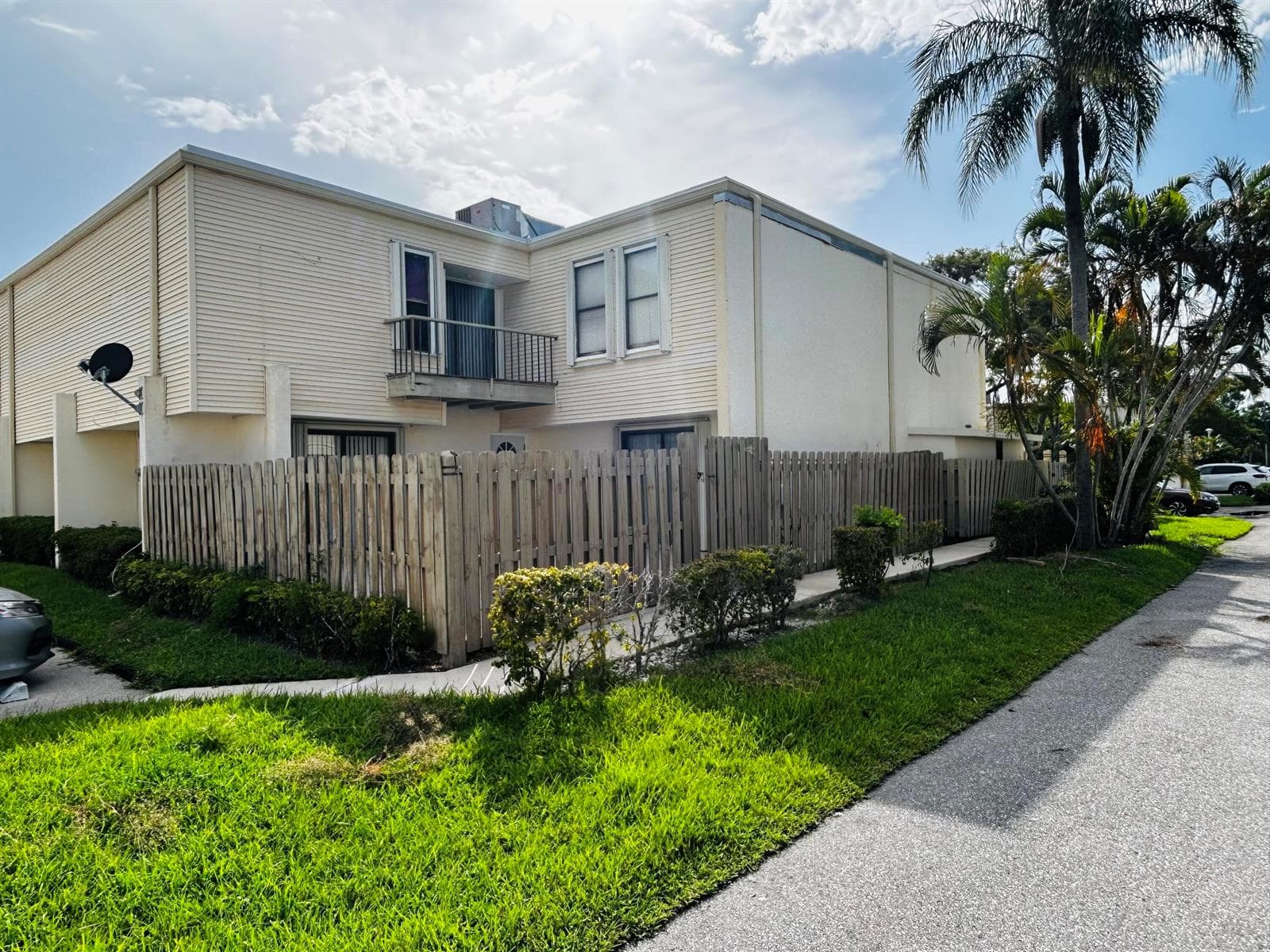 11983 Shakerwood Lane, Wellington FL 33414 photo 3