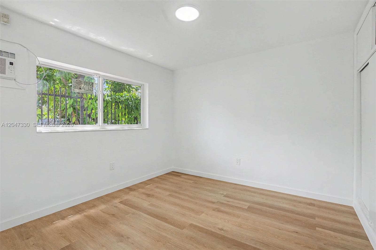 60 NW 79th St # 27, Miami, FL 33150 photo 2