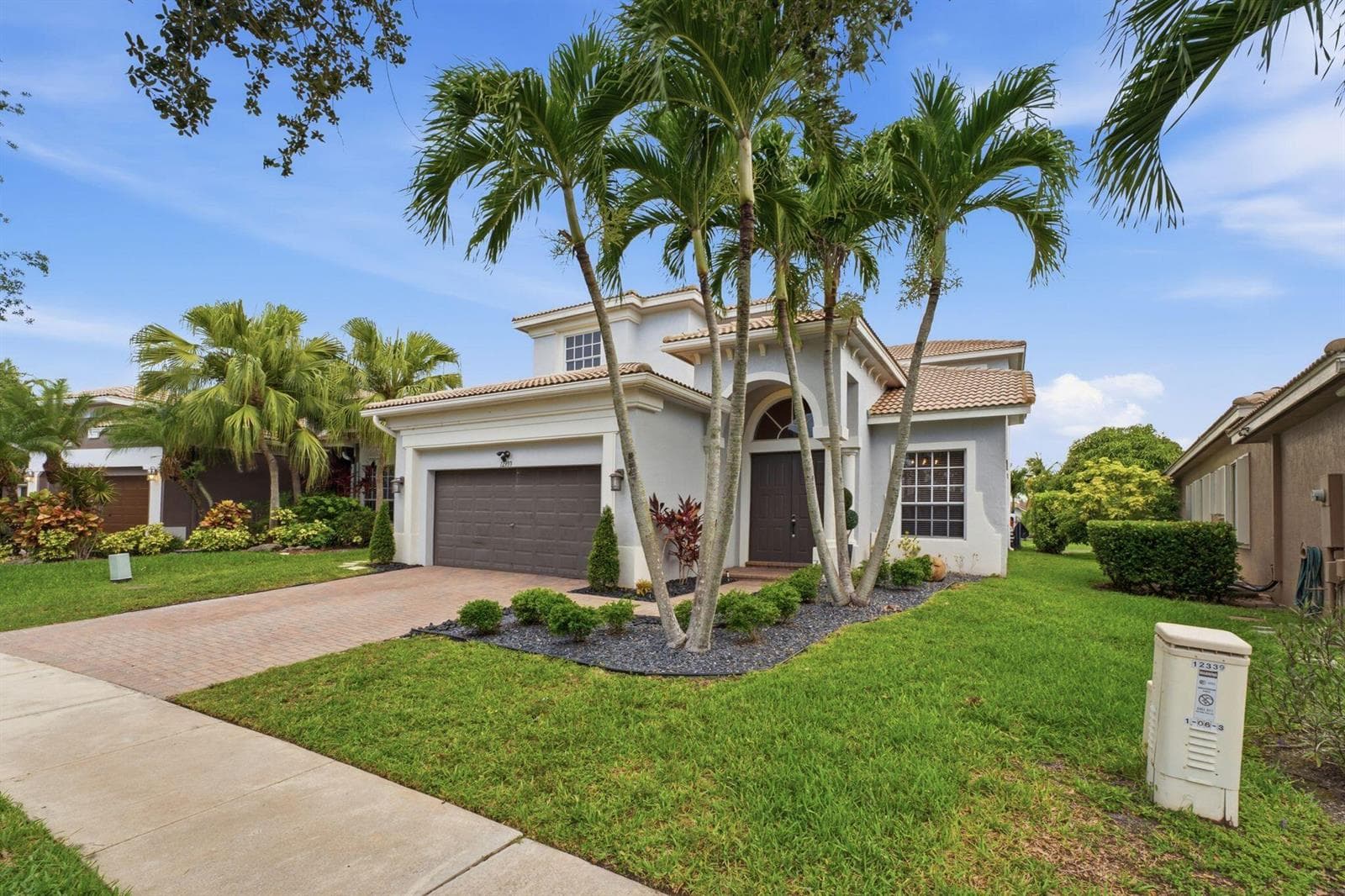 12339 NW 77th Manor, Parkland FL 33076 photo 2