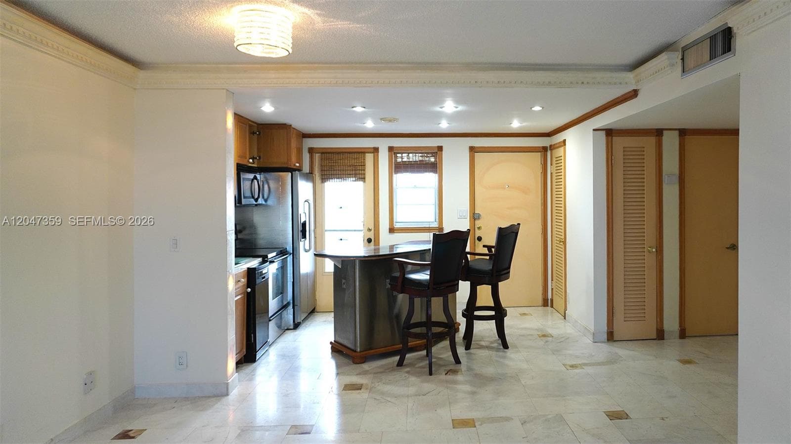 301 NE 14th Ave # 703, Hallandale Beach FL 33009 photo 3