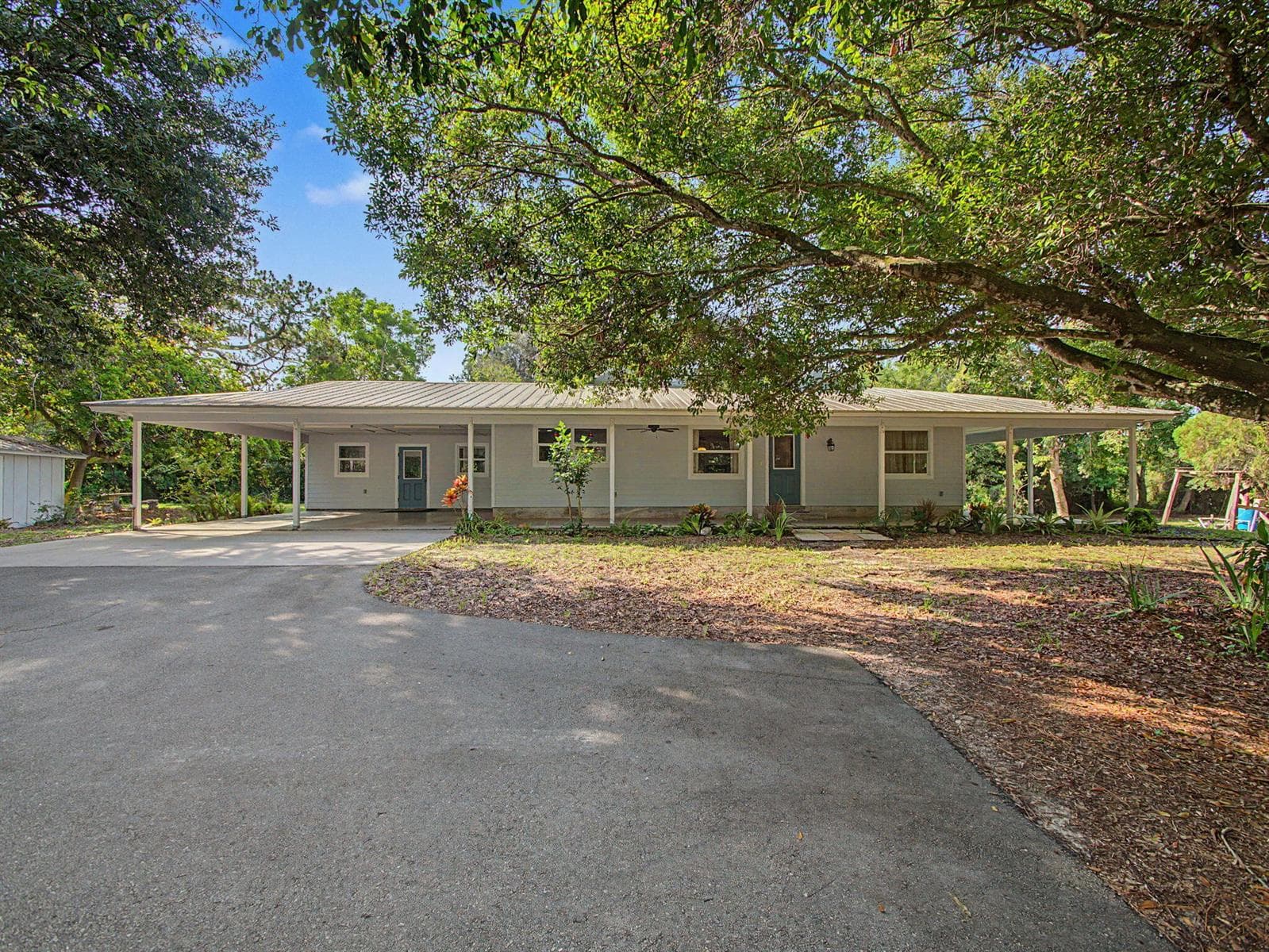 5625 SE Ault Avenue, Stuart FL 34997