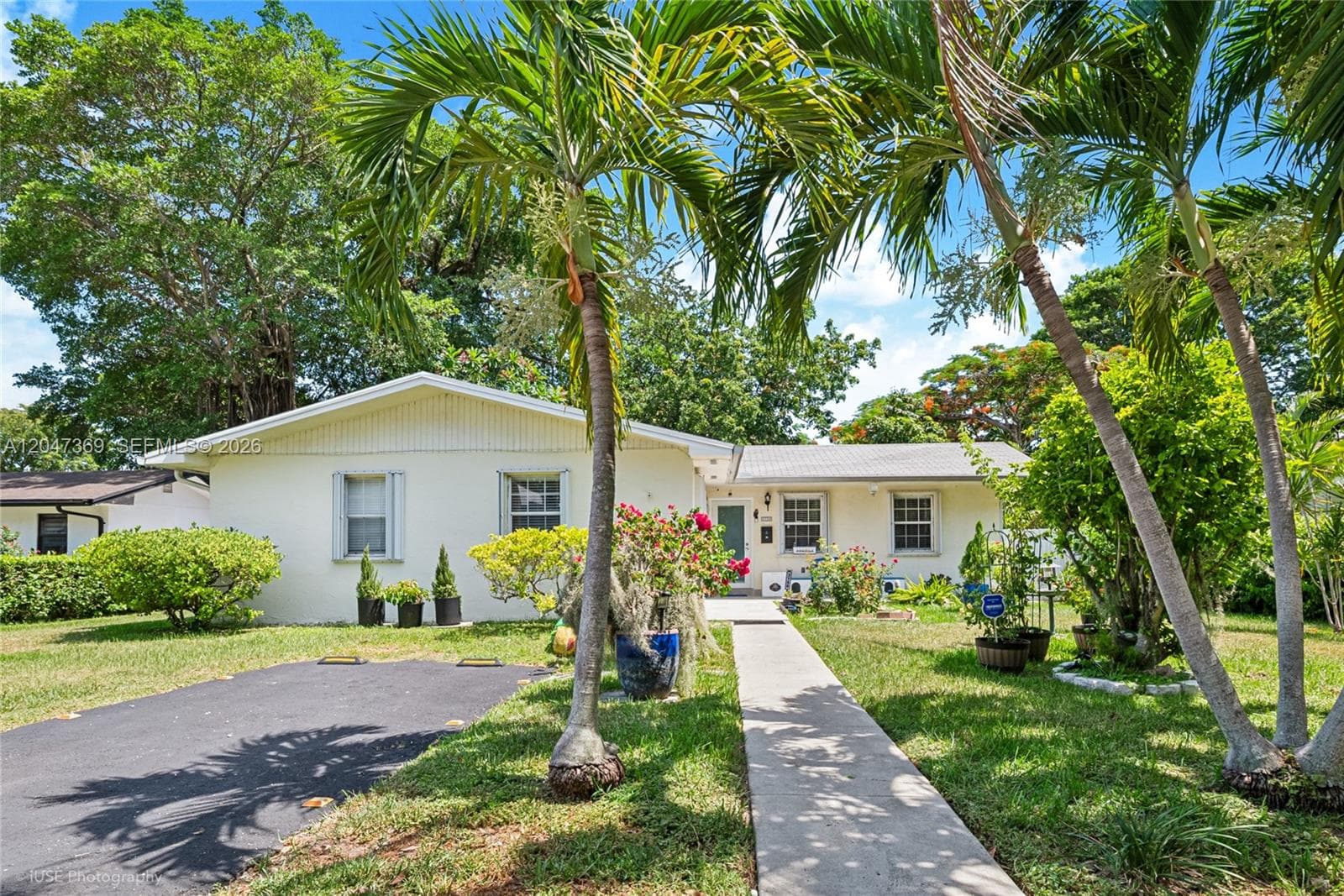 3750 Percival Ave, Miami FL 33133