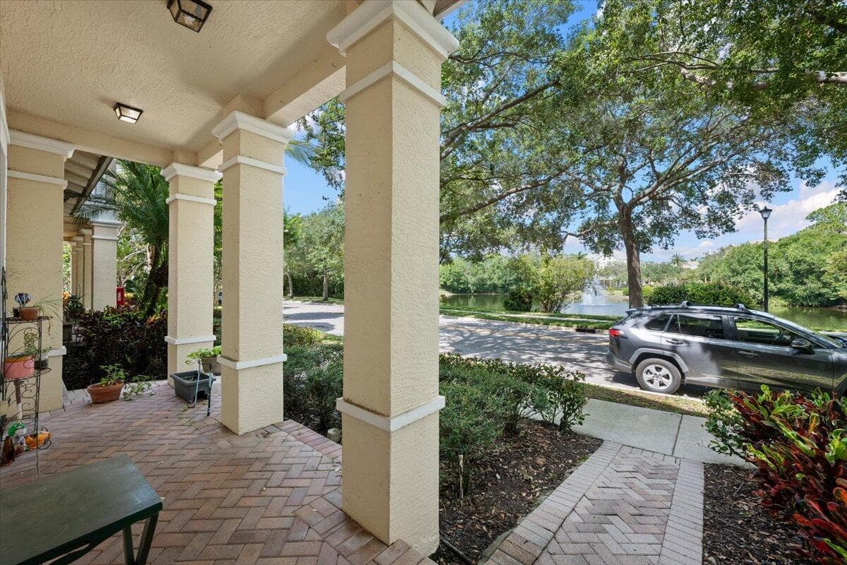 335 E Thatch Palm Circle # 104, Jupiter FL 33458 photo 3