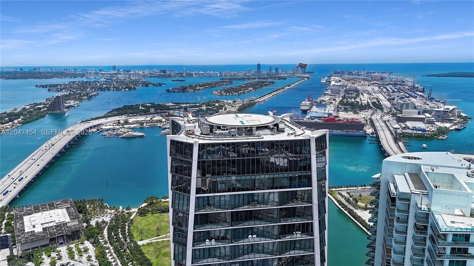 1000 Biscayne Blvd # 4401, Miami FL 33132 photo 2