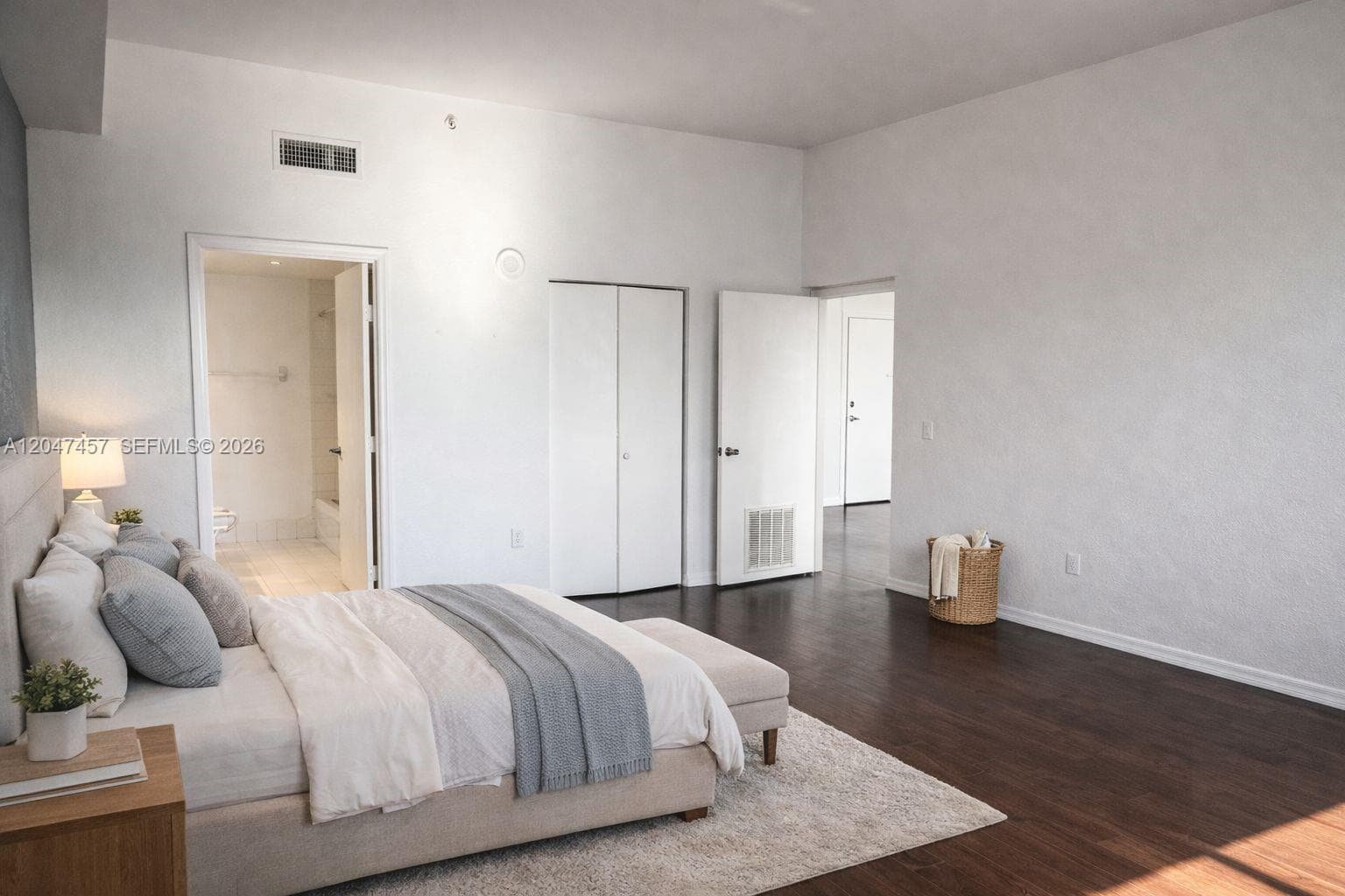 36 NW 6th Ave # 1, Miami FL 33128 photo 2