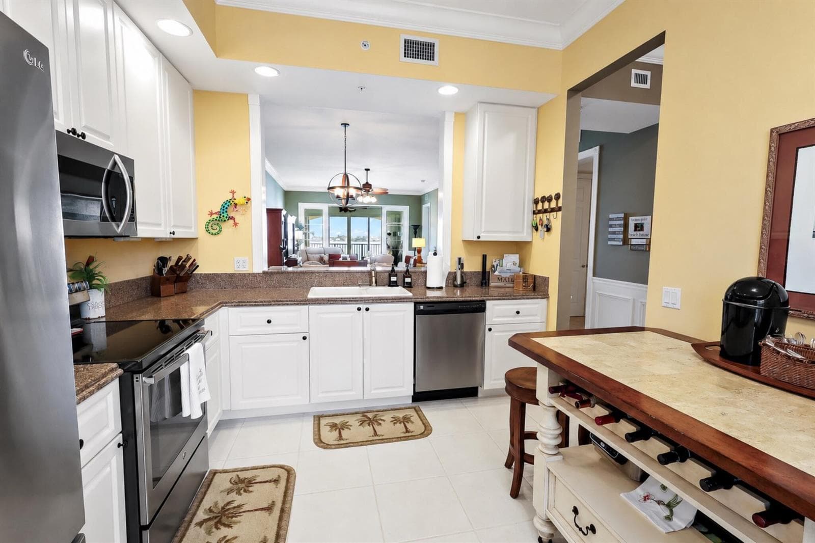 21 Harbour Isle Drive W, Fort Pierce FL 34949 photo 5