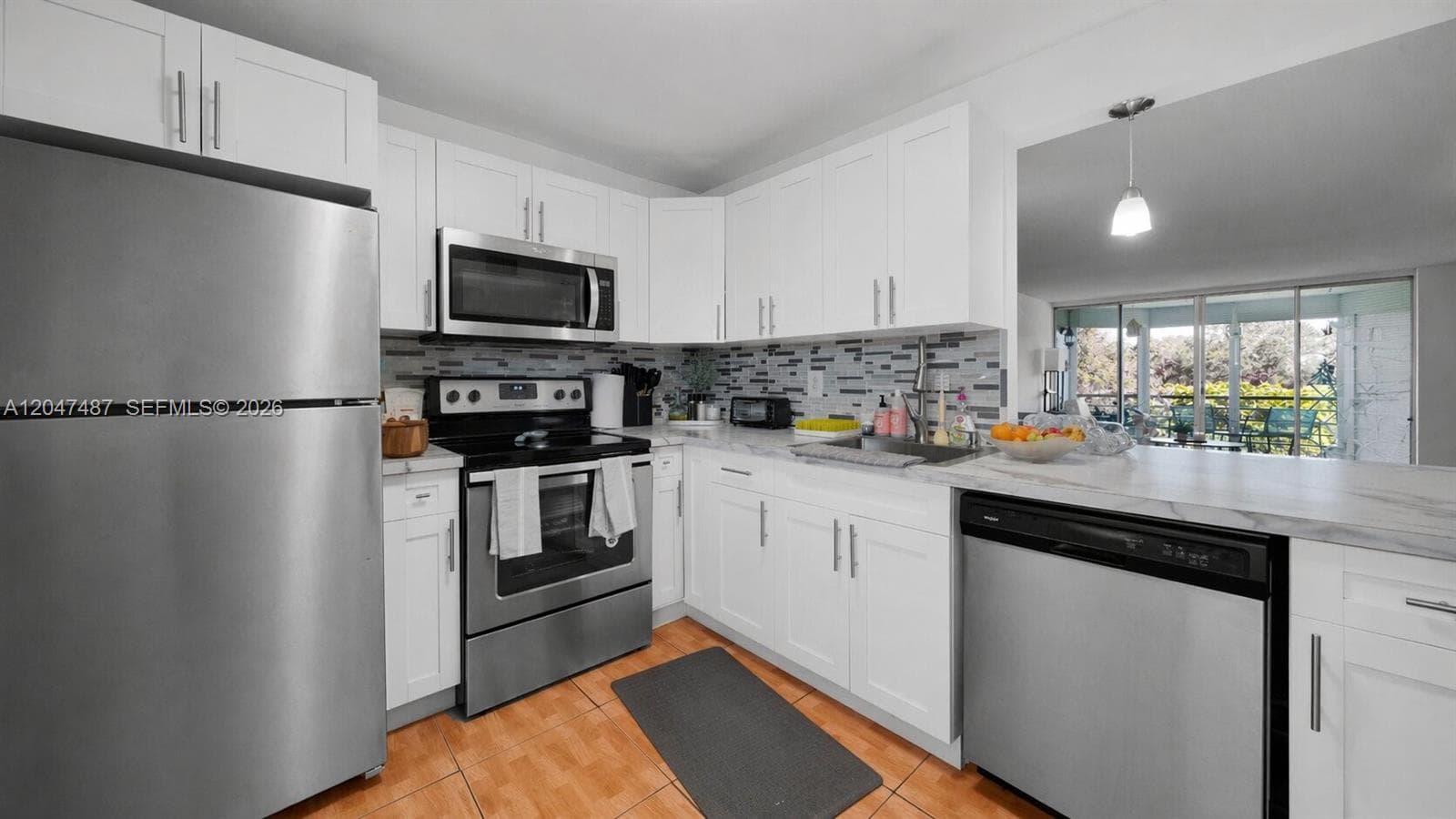 1101 NE 191st St # H314, Miami FL 33179 photo 2