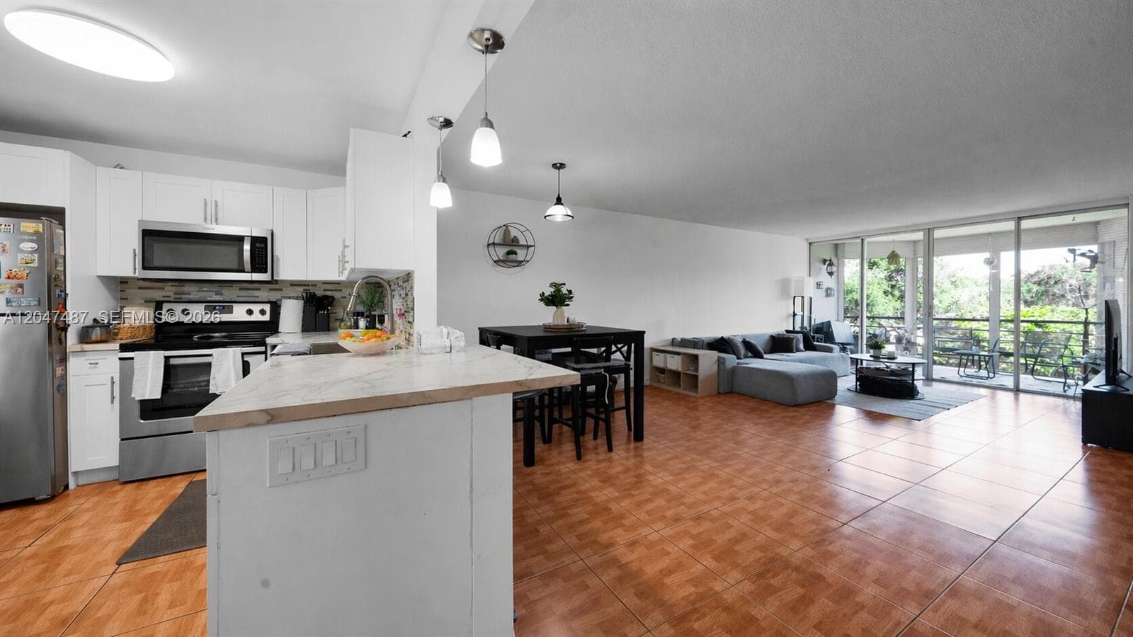 1101 NE 191st St # H314, Miami FL 33179 photo 5
